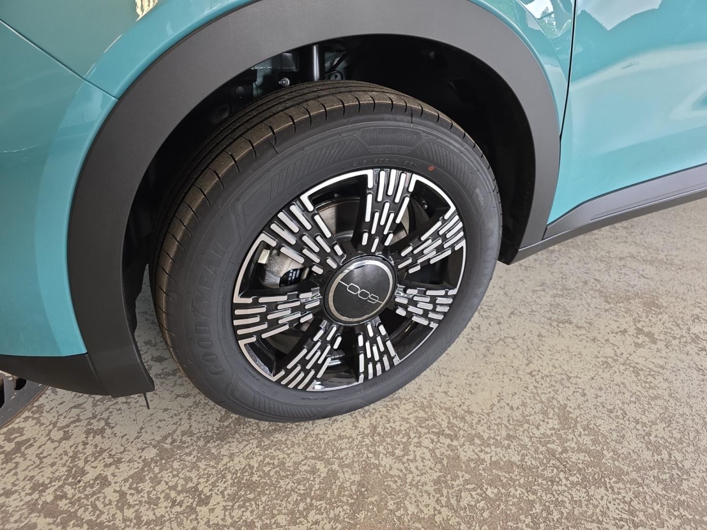 Fiat 600 Hybrid 145 Automaatti Icon