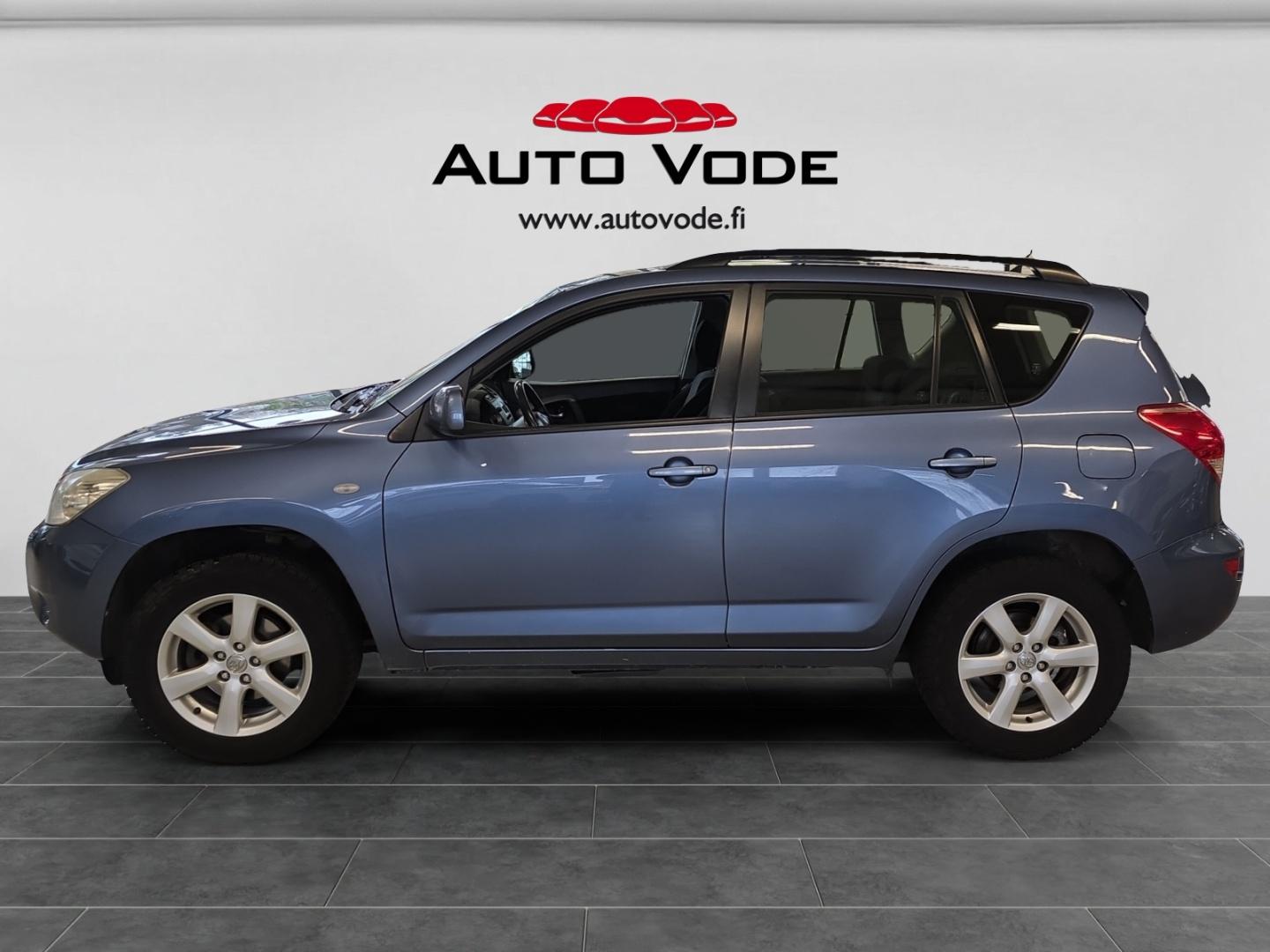 Toyota RAV4 2,0 VVT-i 4WD Luxury aut.