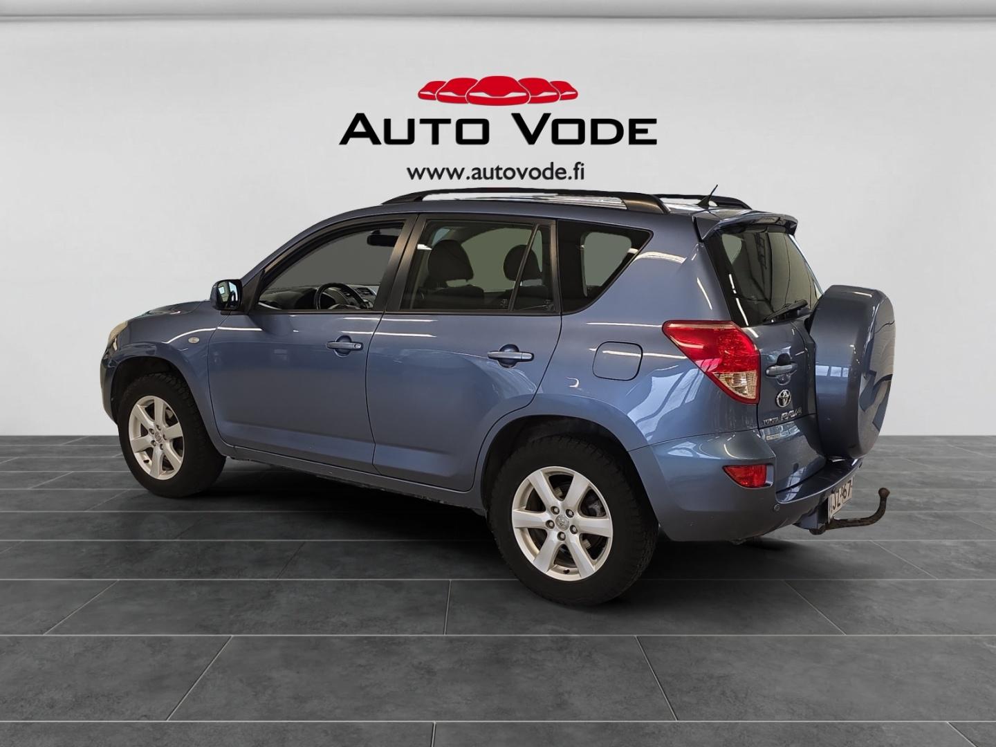Toyota RAV4 2,0 VVT-i 4WD Luxury aut.