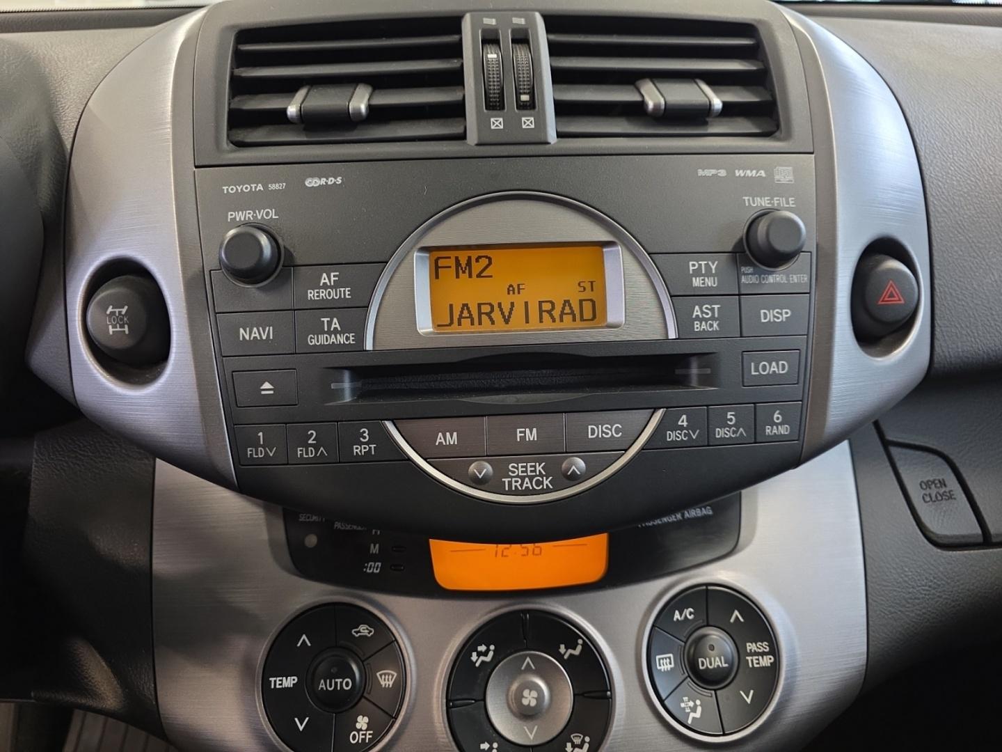 Toyota RAV4 2,0 VVT-i 4WD Luxury aut.