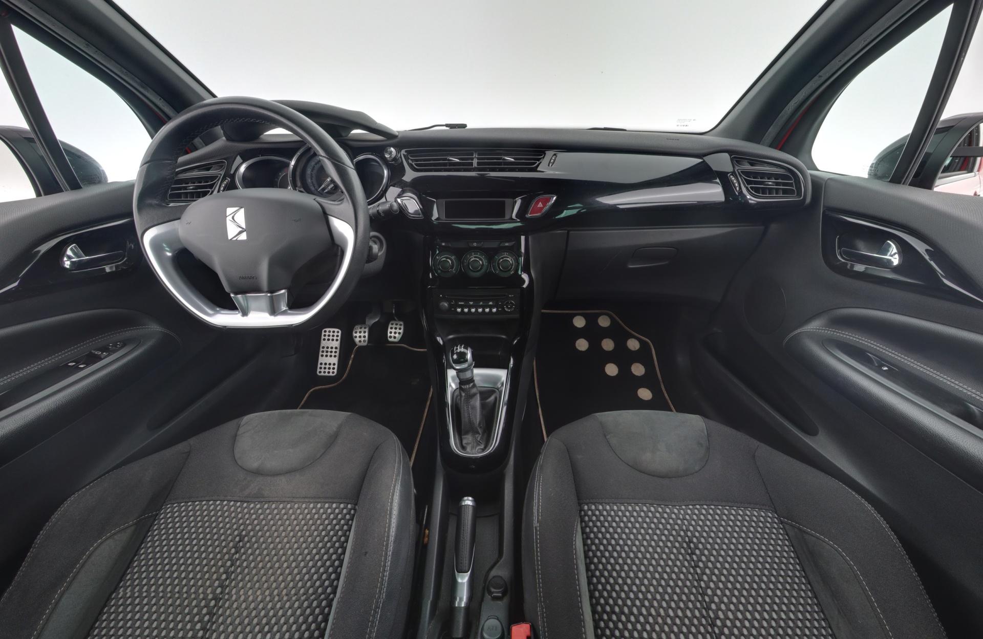 Citroen DS3 e-HDI 92 Stop&Start So Chic 2011, kuva 7/11