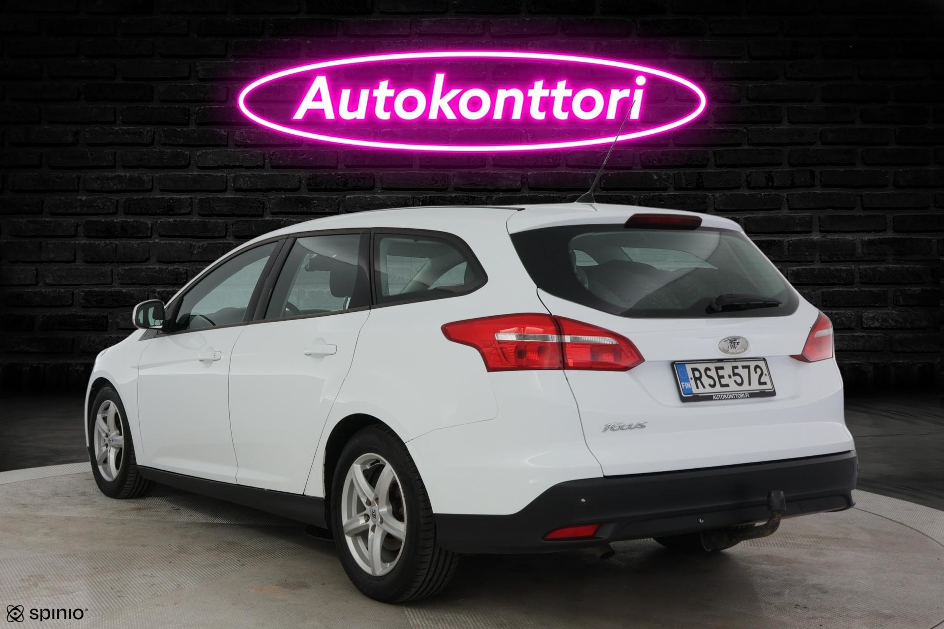 Ford Focus 2016, photo 2/11