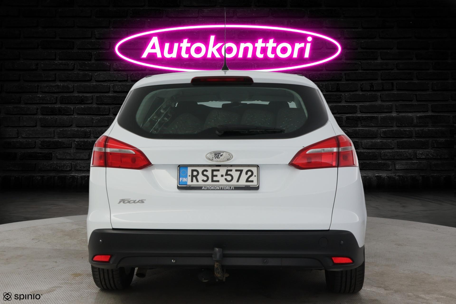 Ford Focus 2016, photo 3/11