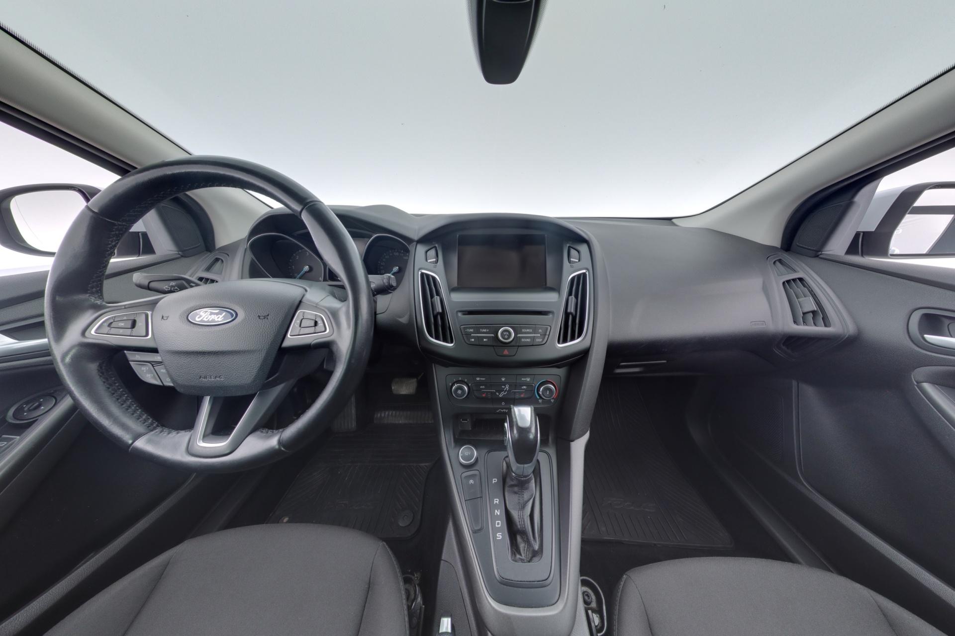 Ford Focus 2016, photo 7/11