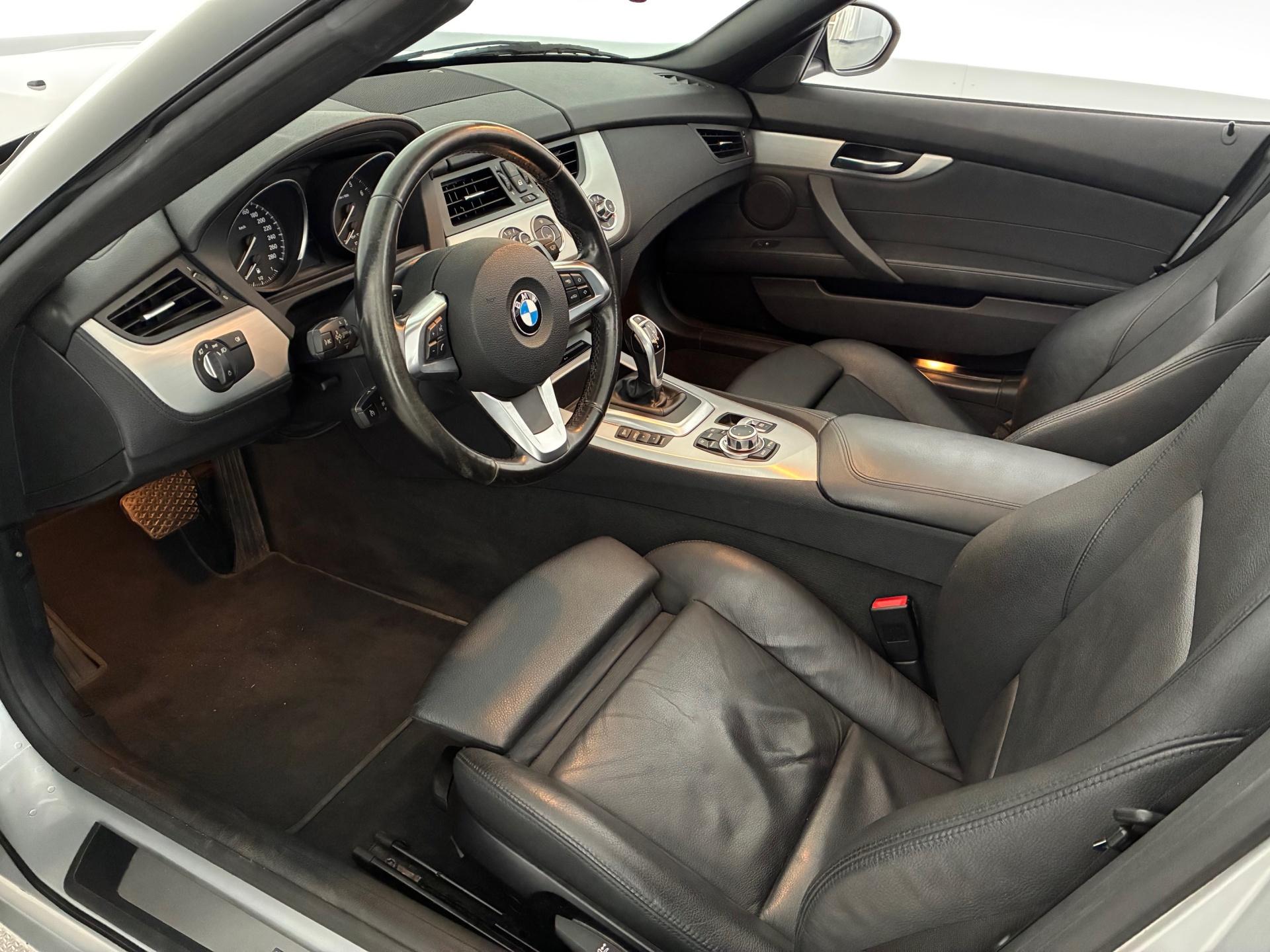 BMW Z4 sDrive 35i automaatti 2010, kuva 7/9