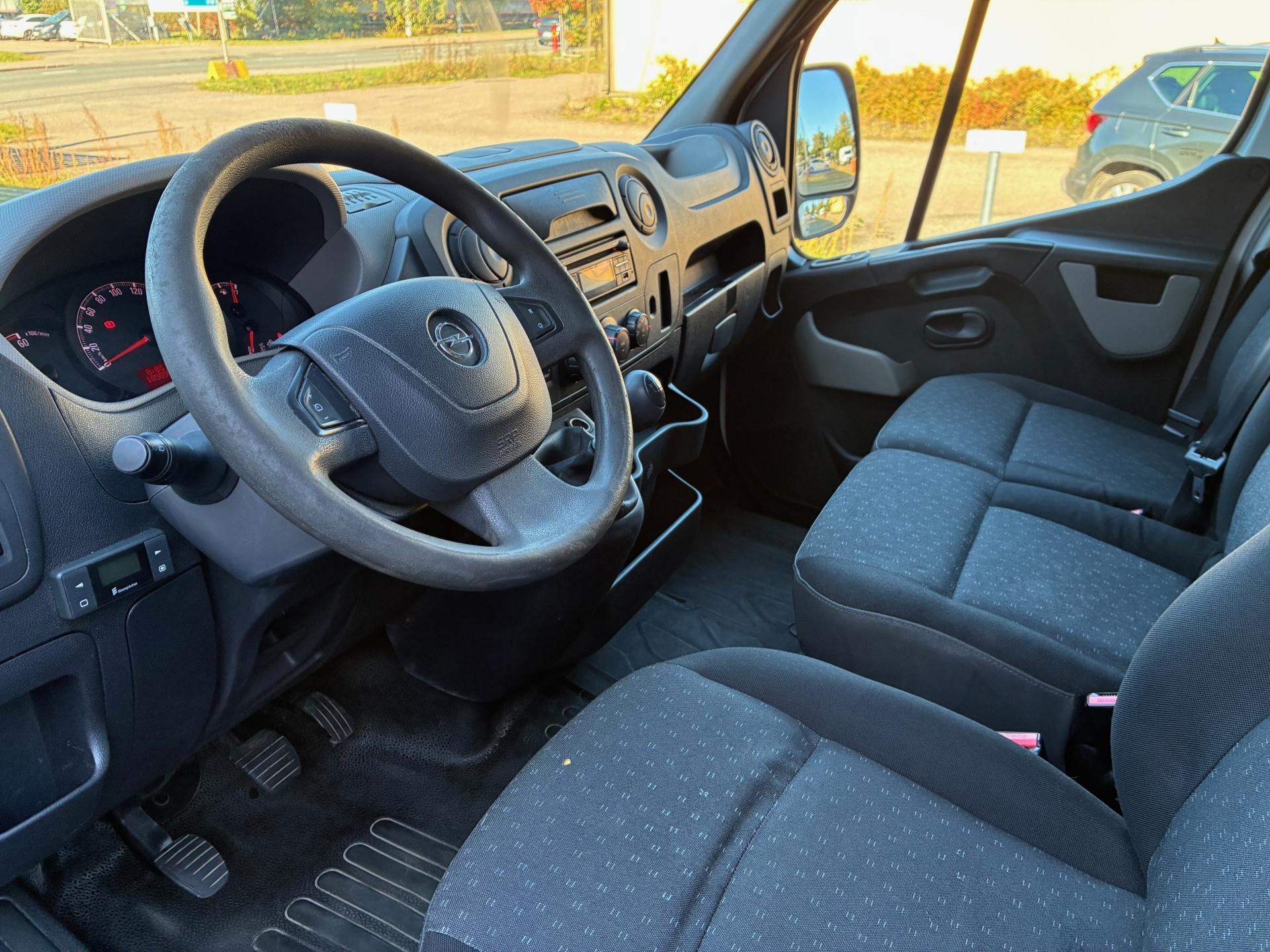 Opel Movano 2016, kuva 5/6