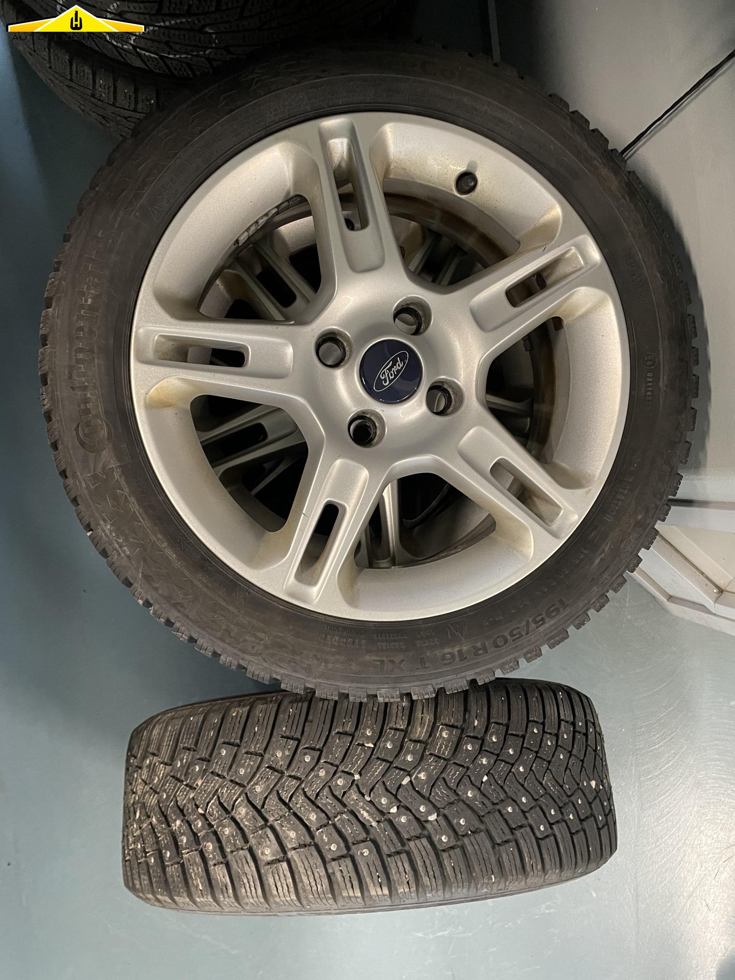 Ford Fiesta 1,4 Titanium AT