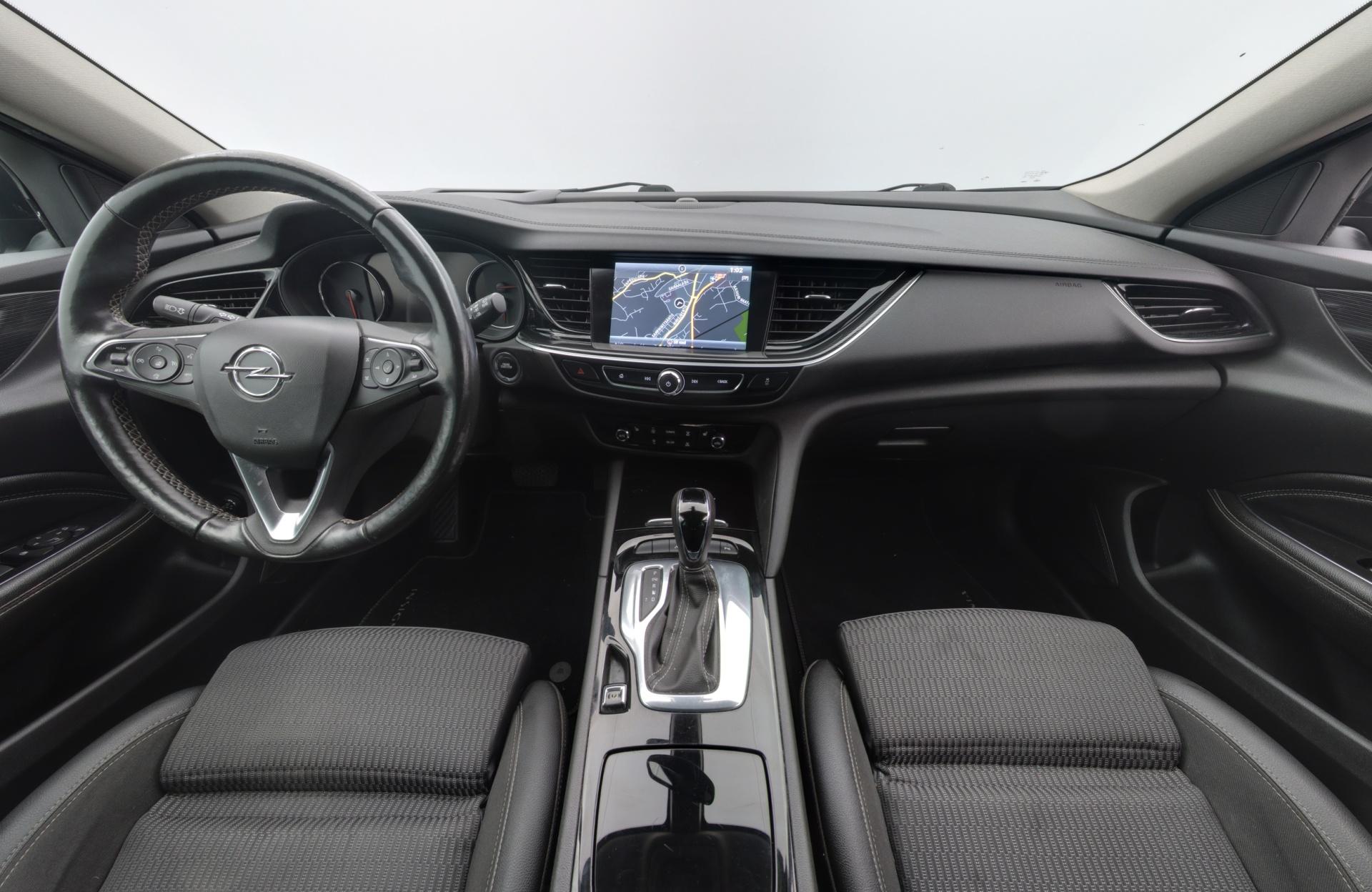 Opel Insignia 2018, kuva 7/35