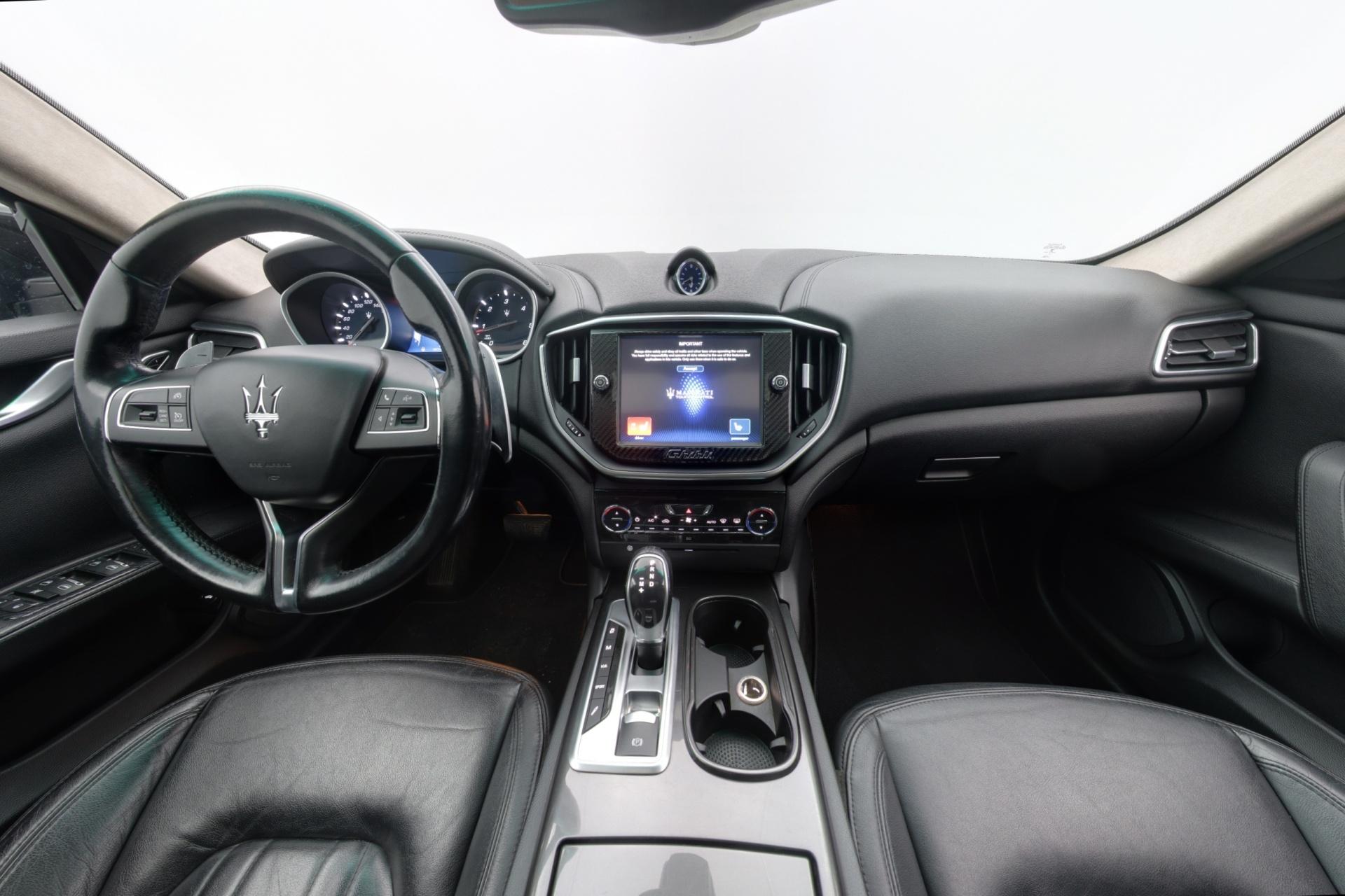 Maserati Ghibli 2014, kuva 7/35