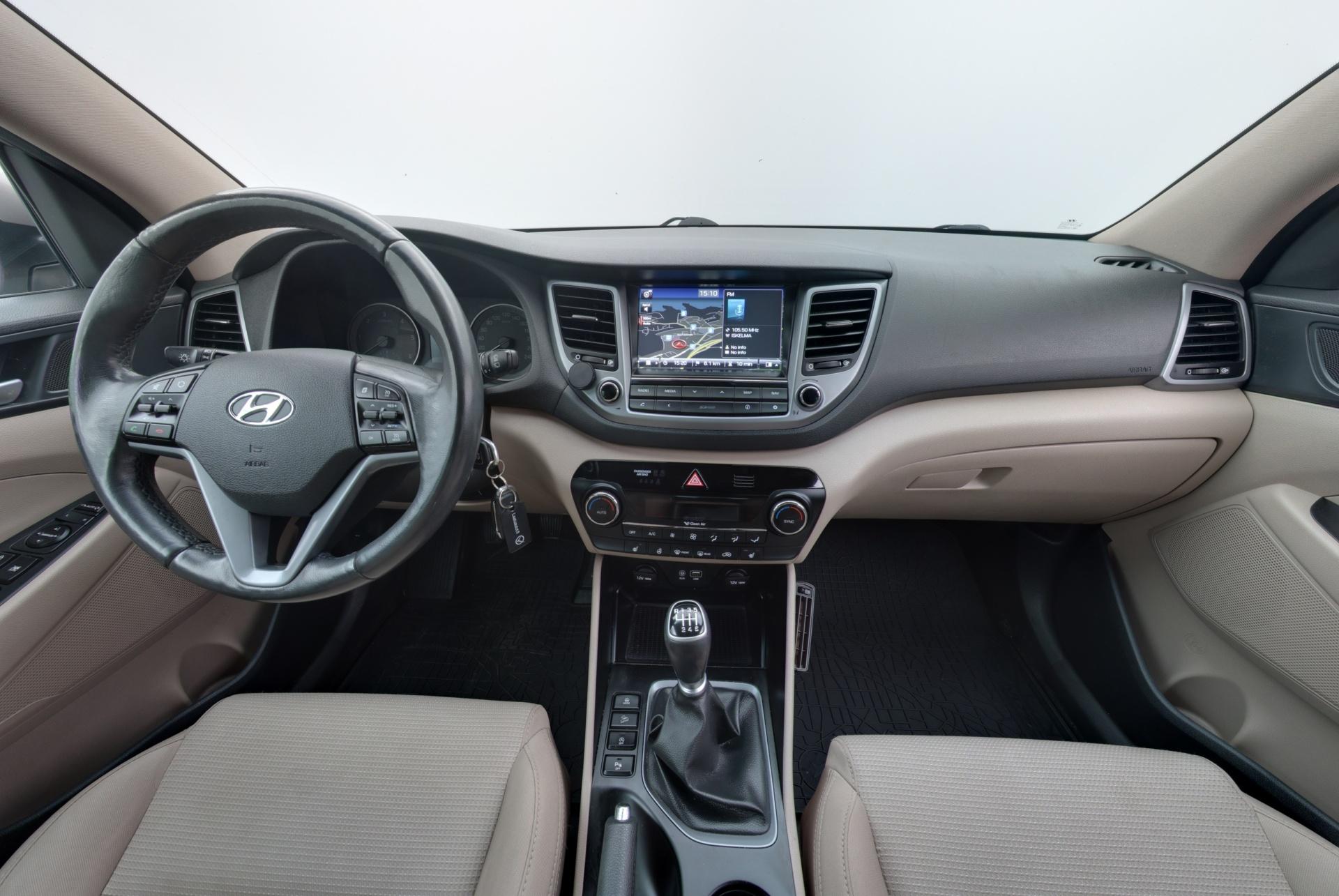 Hyundai Tucson 1,7 CRDi 6MT ISG Comfort 2016, kuva 7/27