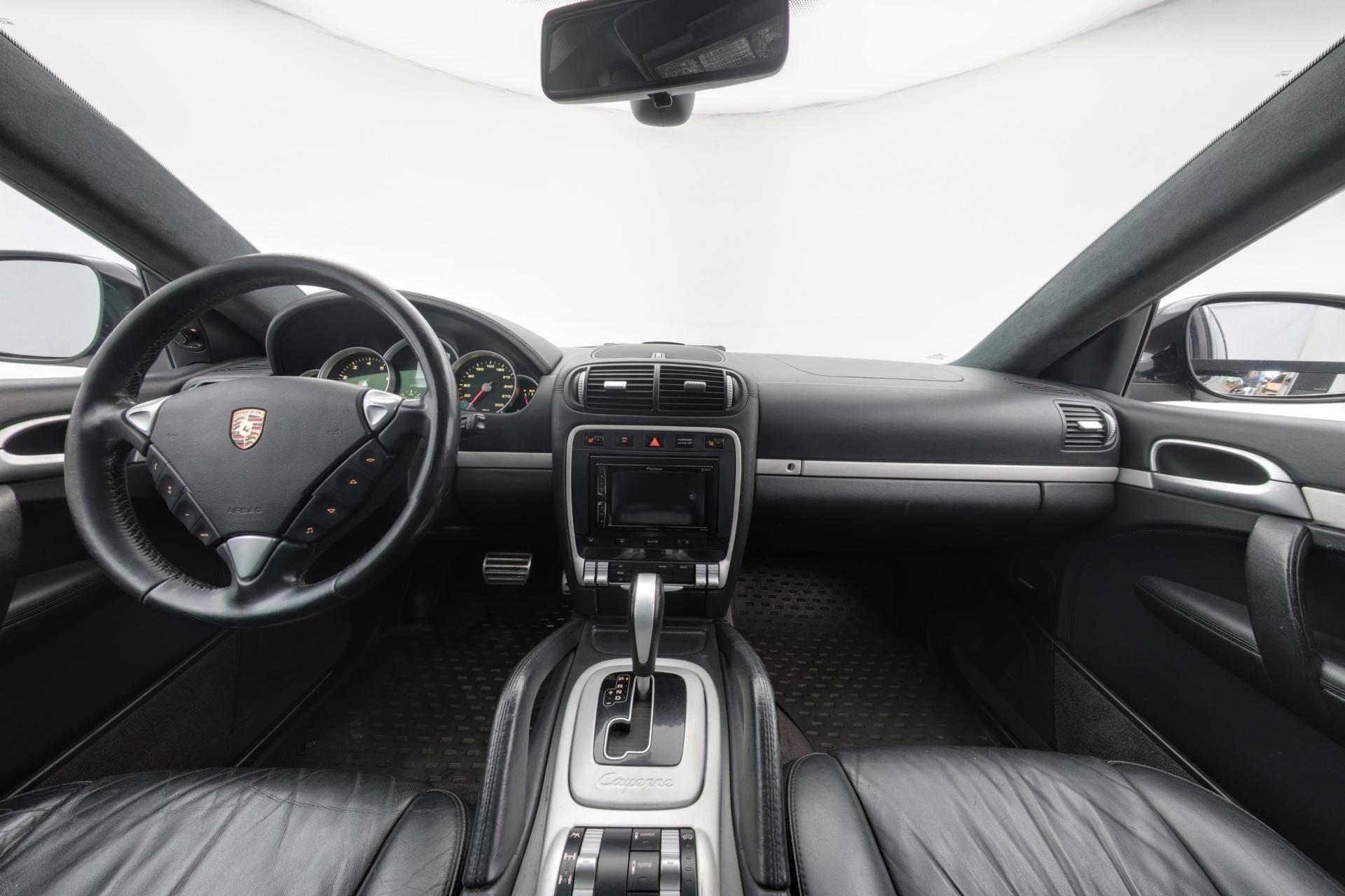 Porsche Cayenne Turbo Tiptronic A 331 kW 2006, kuva 7/32