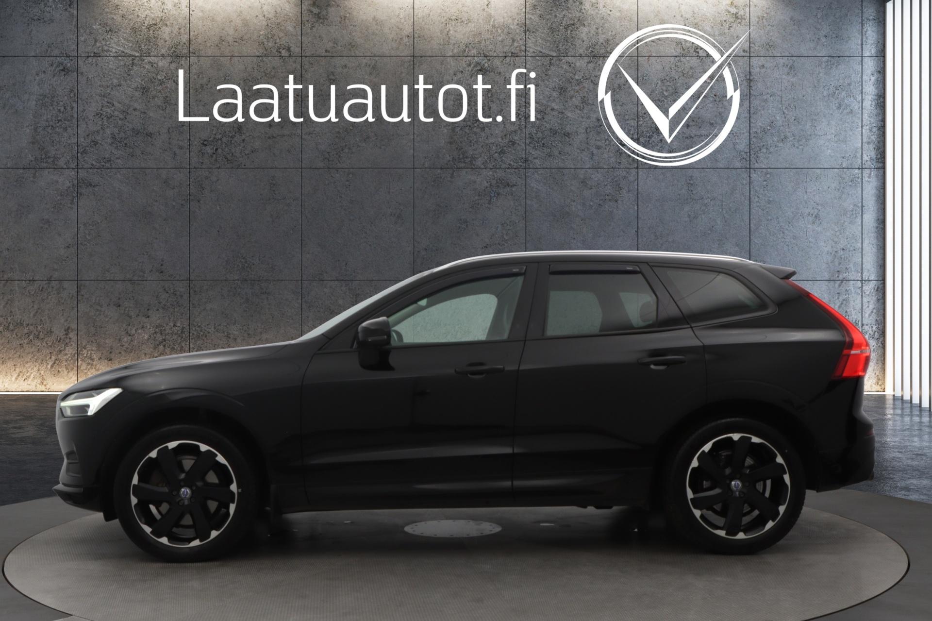 Volvo XC60 D4 AWD 140 kW Momentum Aut 2018, photo 6/37