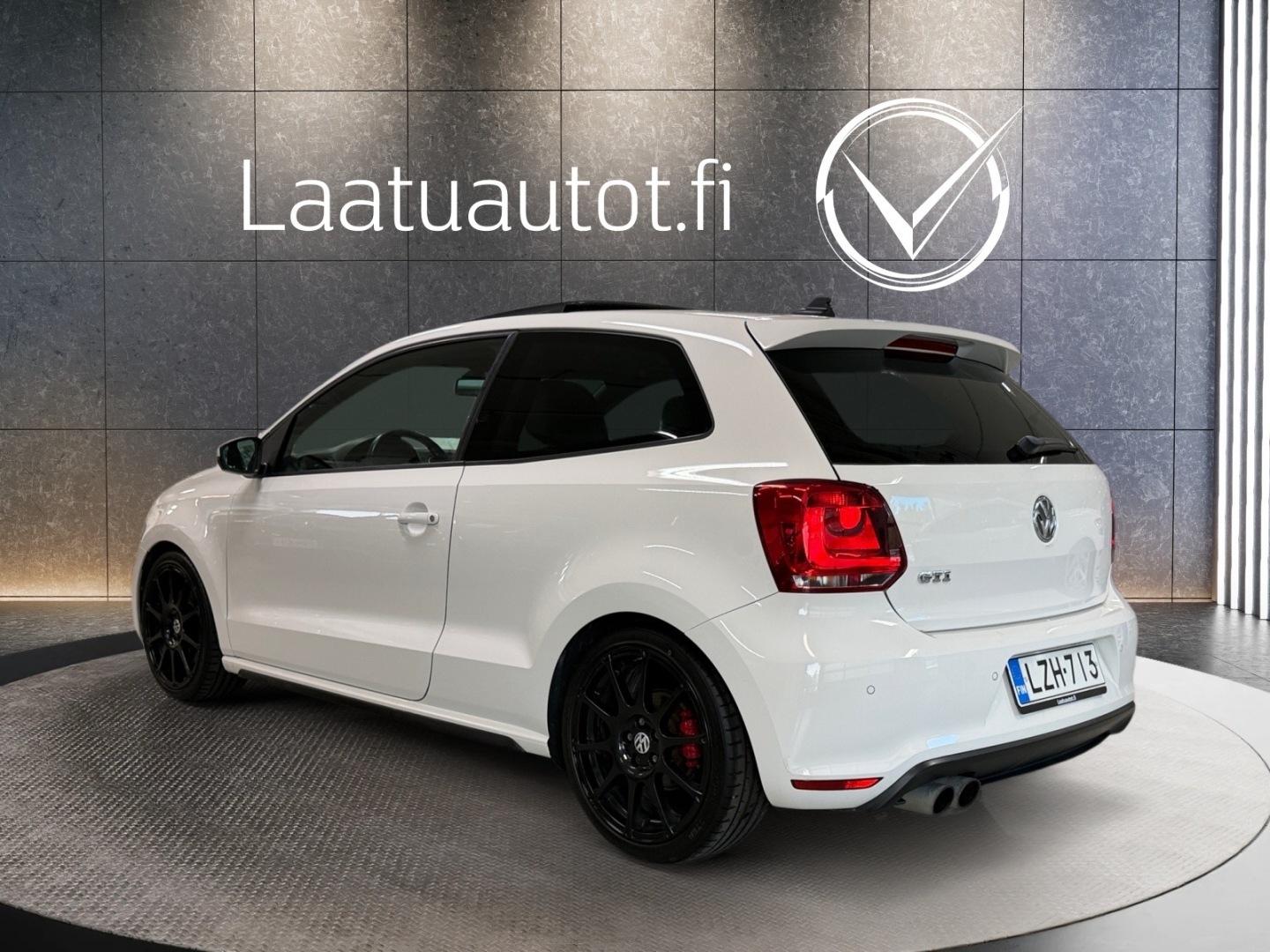 Volkswagen Polo 2011, kuva 3/29