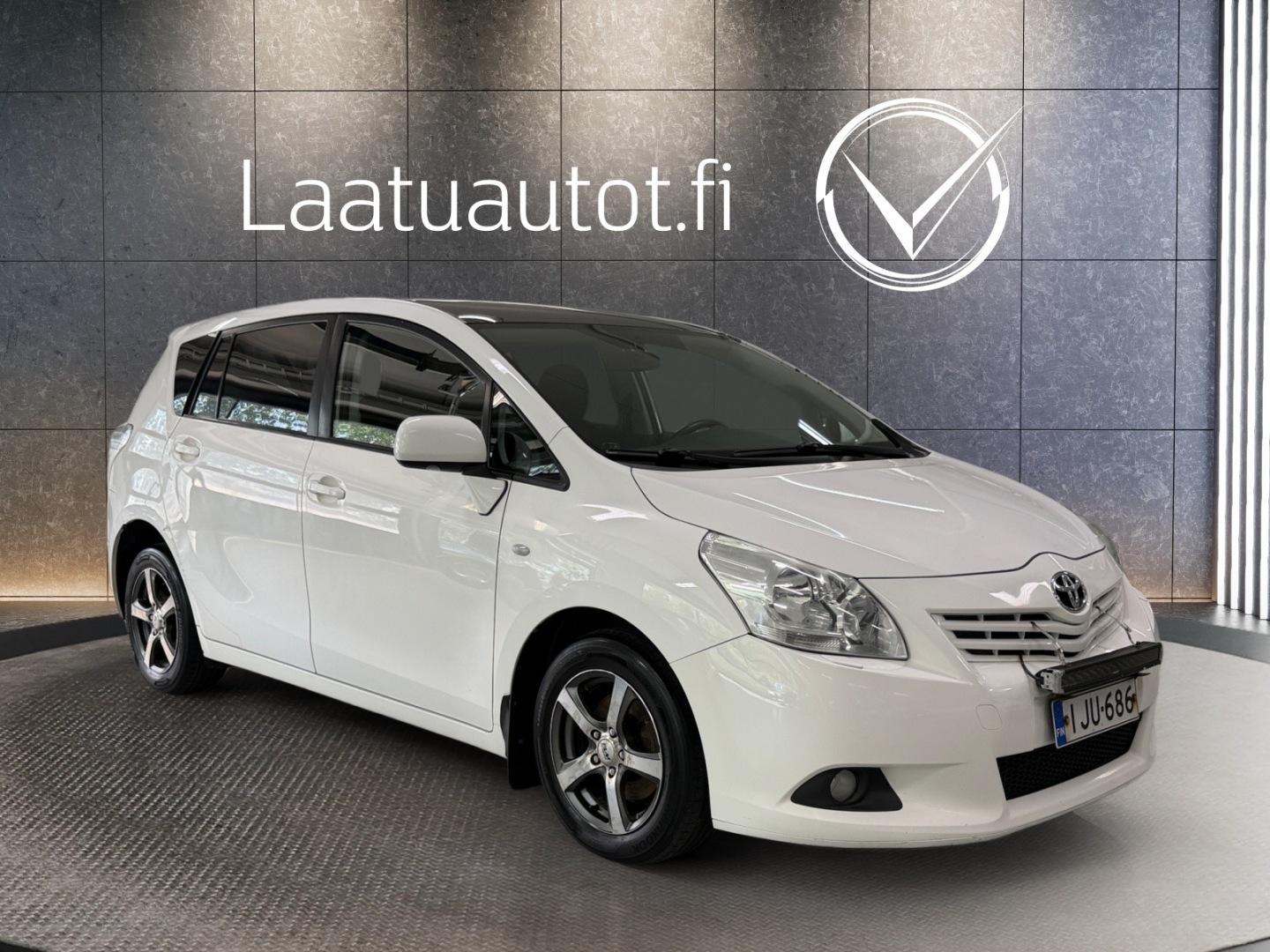 Toyota Verso 2011, photo 7/26