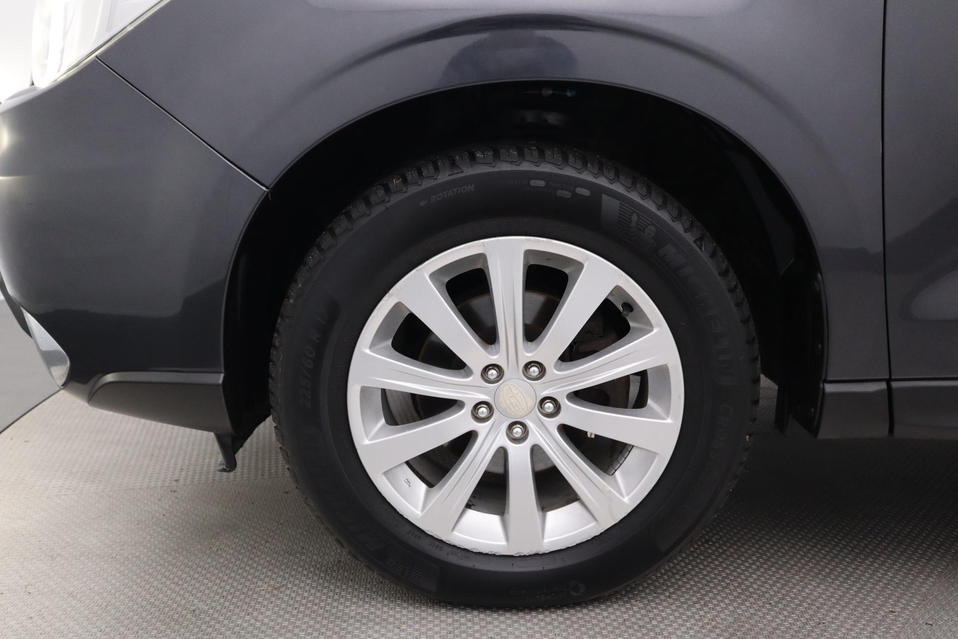 Subaru Forester 2,0i XE CVT 2014, photo 7/35