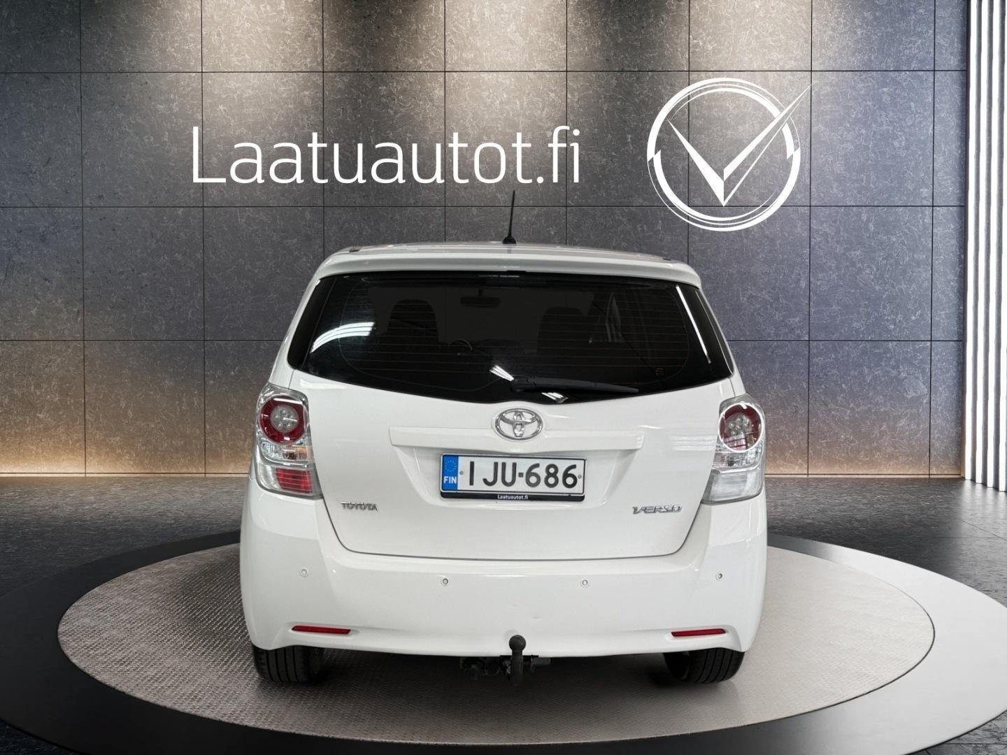 Toyota Verso 2011, photo 4/26