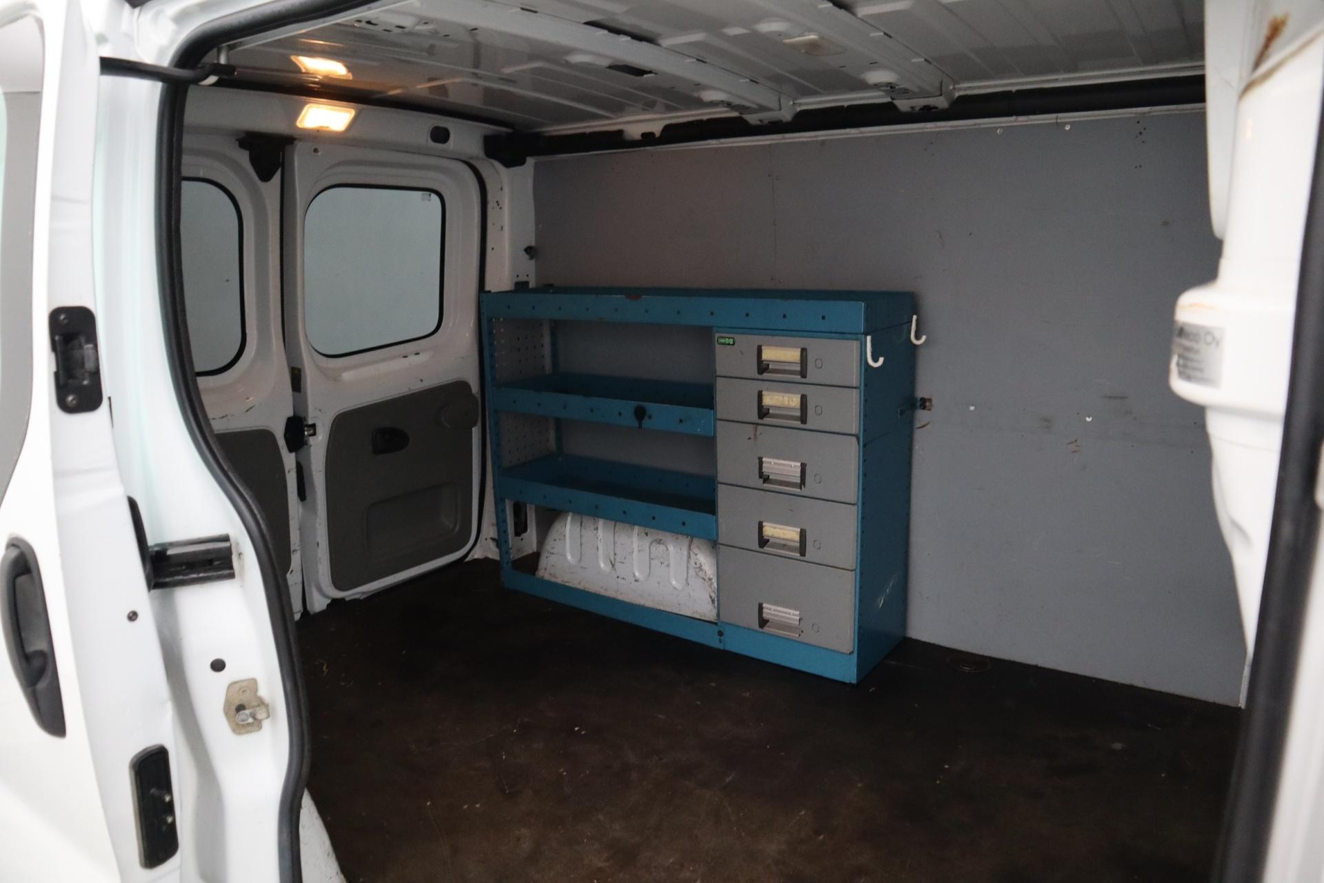 Renault Trafic 2011, kuva 7/22