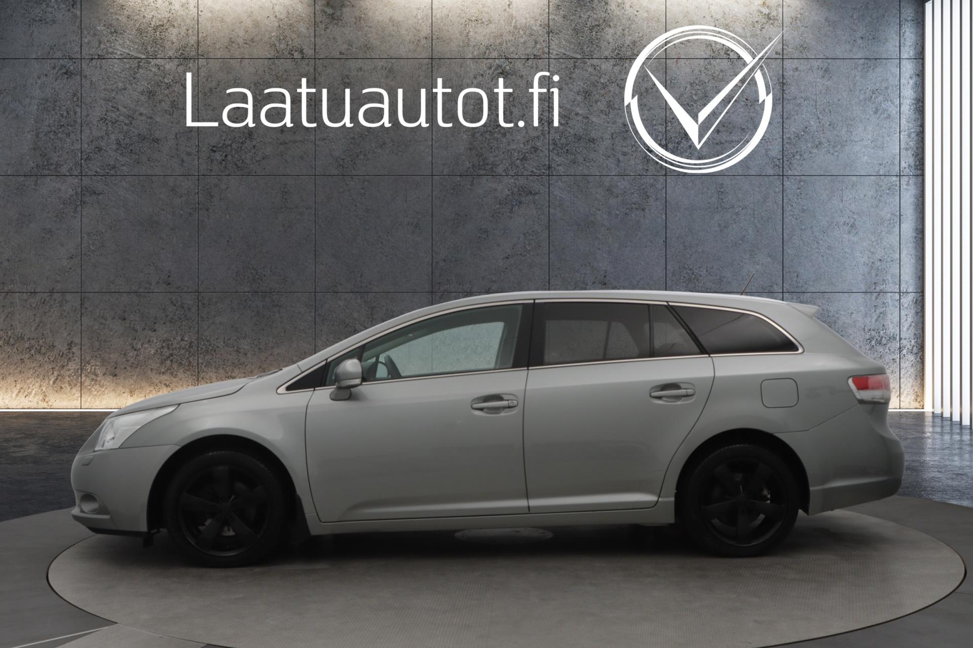 Toyota Avensis 2011, kuva 6/24