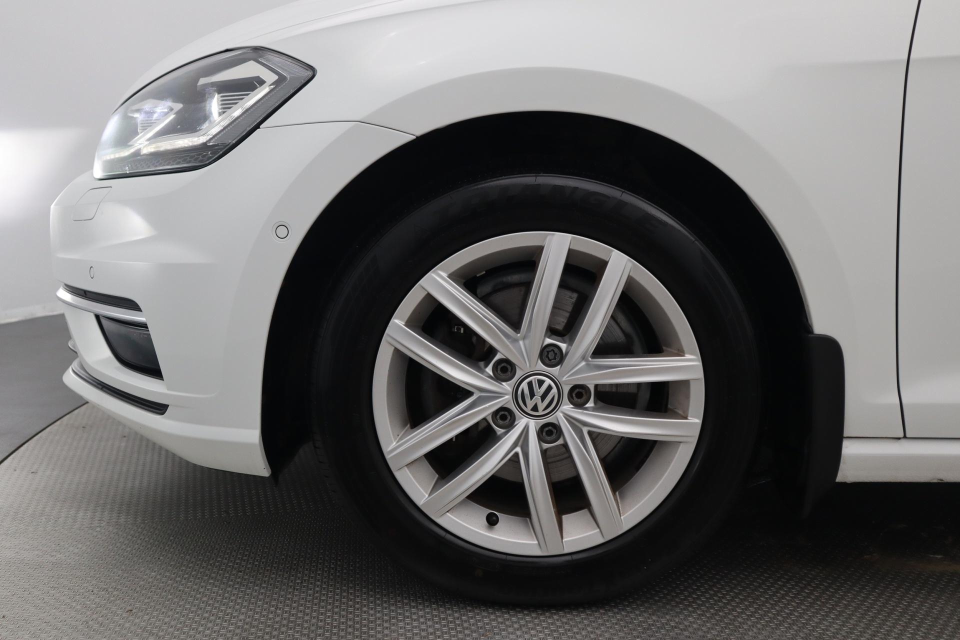 Volkswagen Golf 2018, kuva 7/33