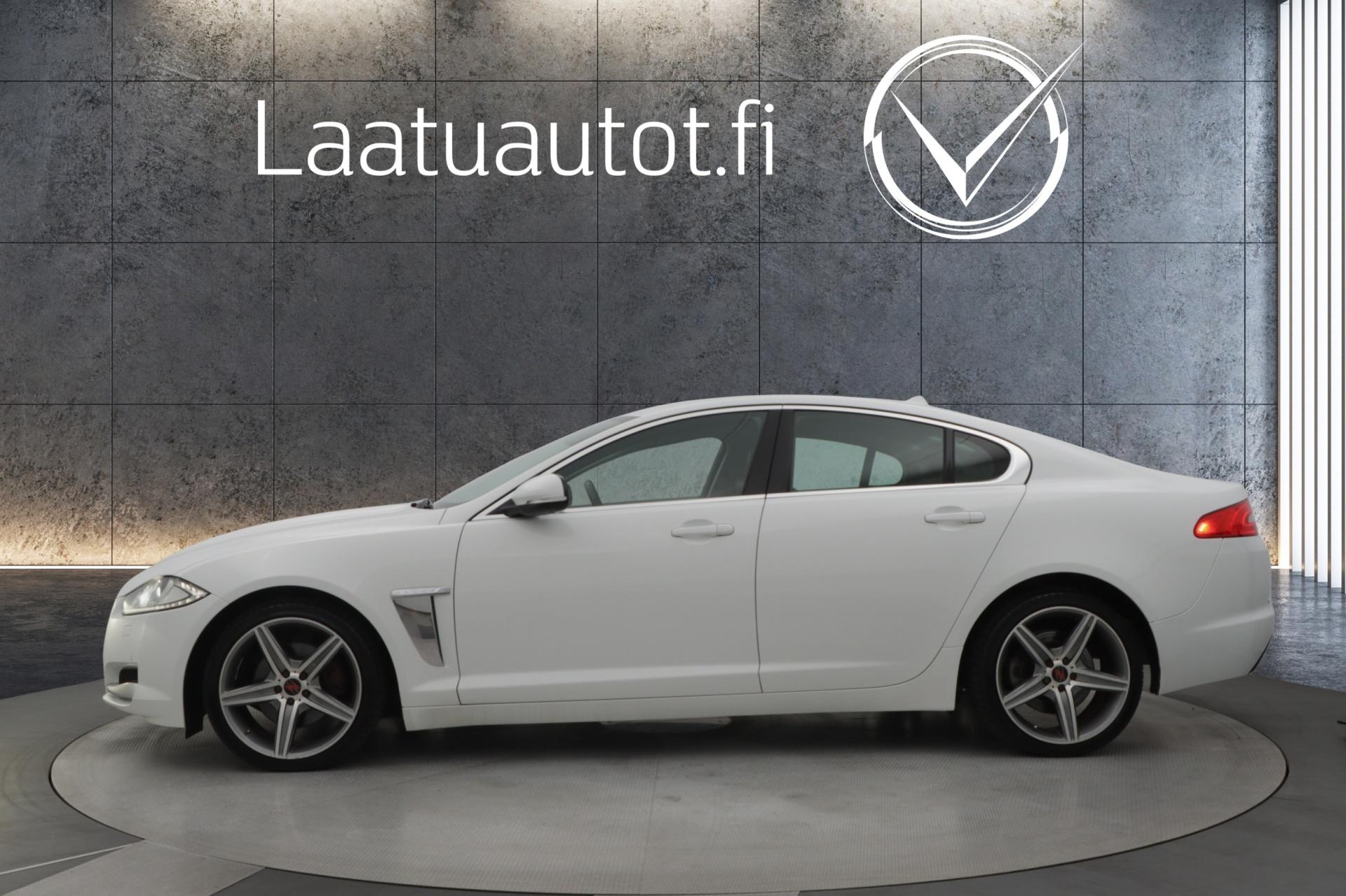 Jaguar XF 2,2 i4 Td 200 Luxury A 2013, kuva 2/32