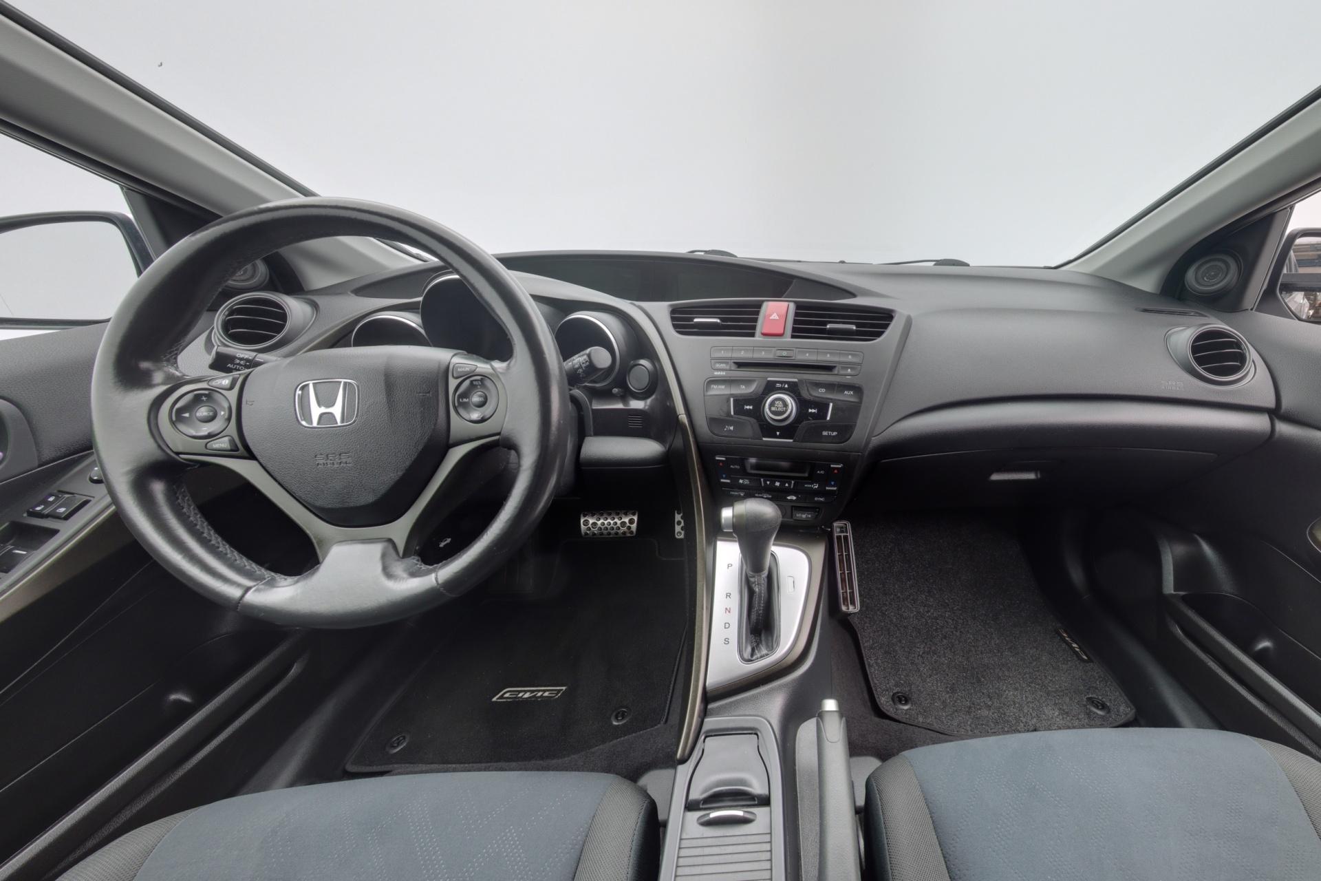 Honda Civic 1,8i Sport AT 5-ovinen 2012, kuva 7/24