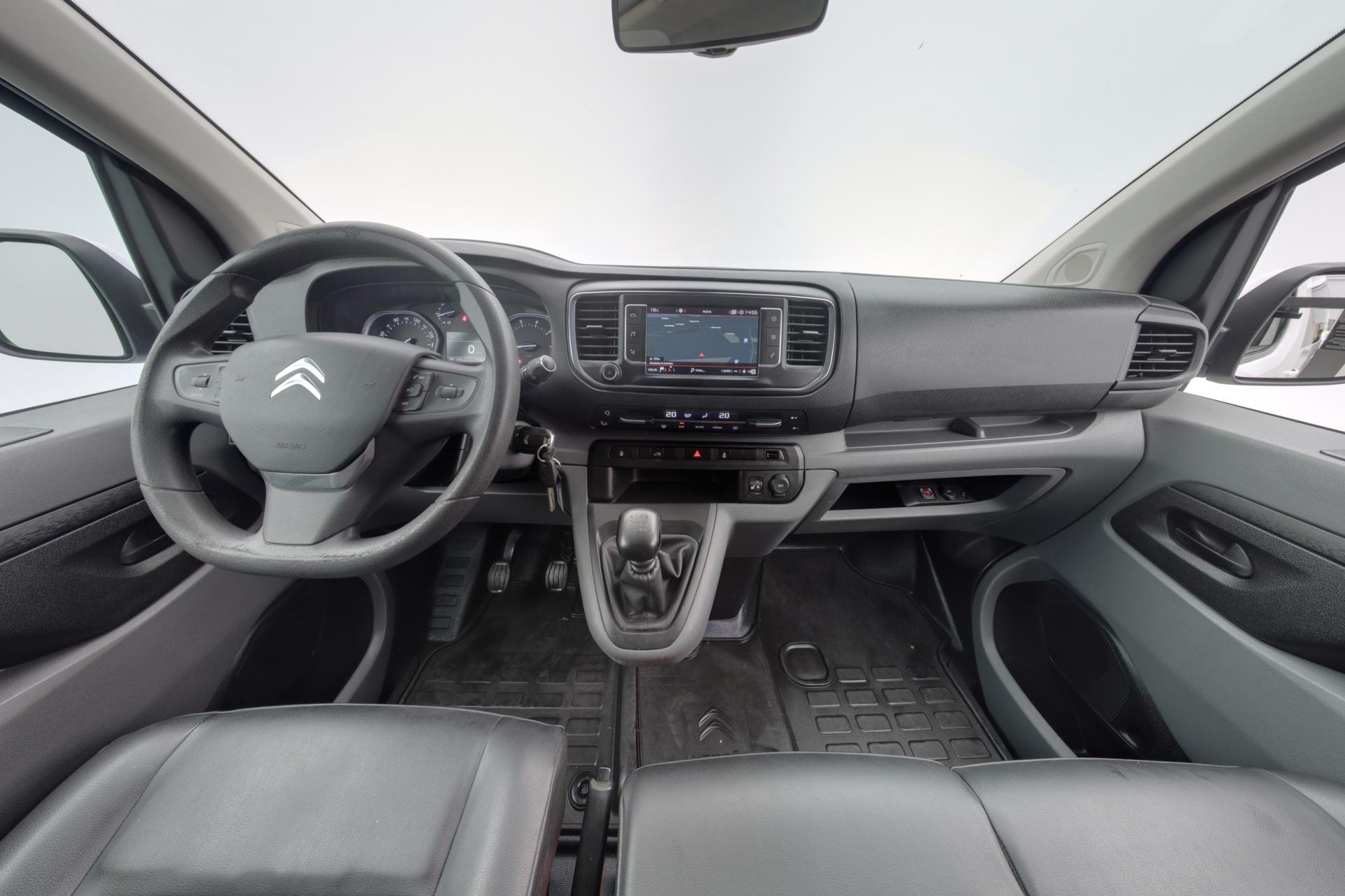 Citroen Jumpy BlueHDi 120 M 90 kW 2016, kuva 7/32