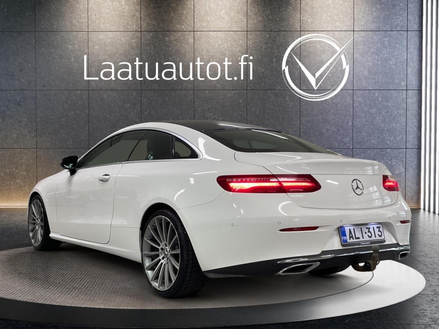 Mercedes-Benz E 220 d A Coupé 2017, kuva 3/32