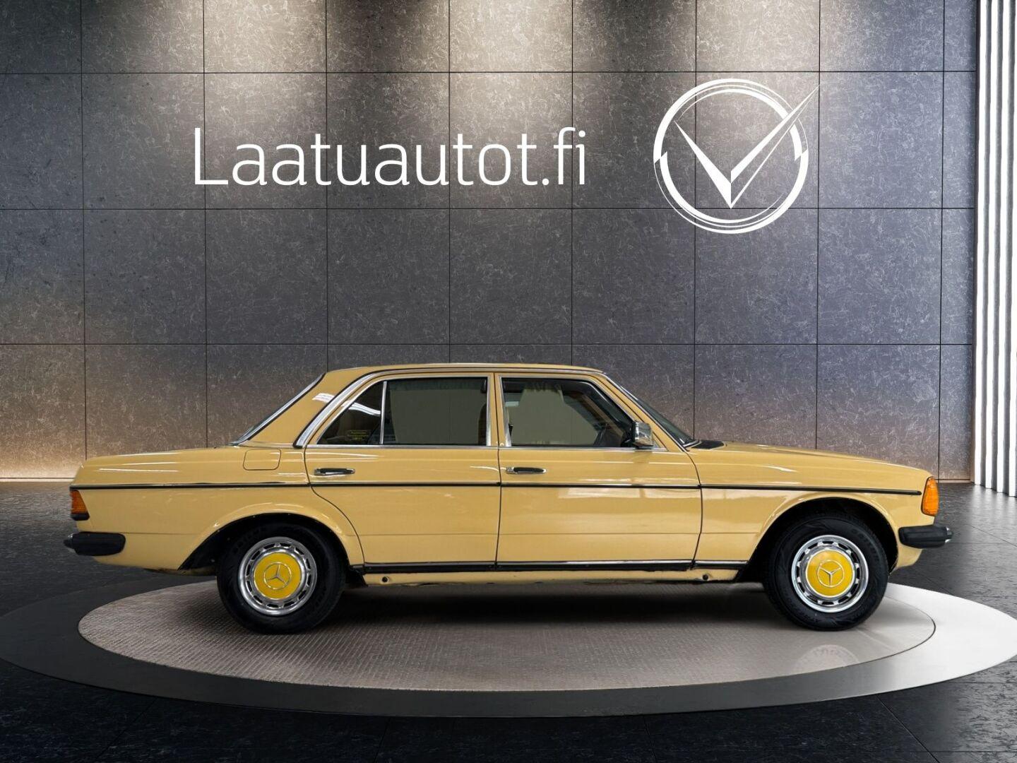 Mercedes-Benz 230 1980, kuva 6/20