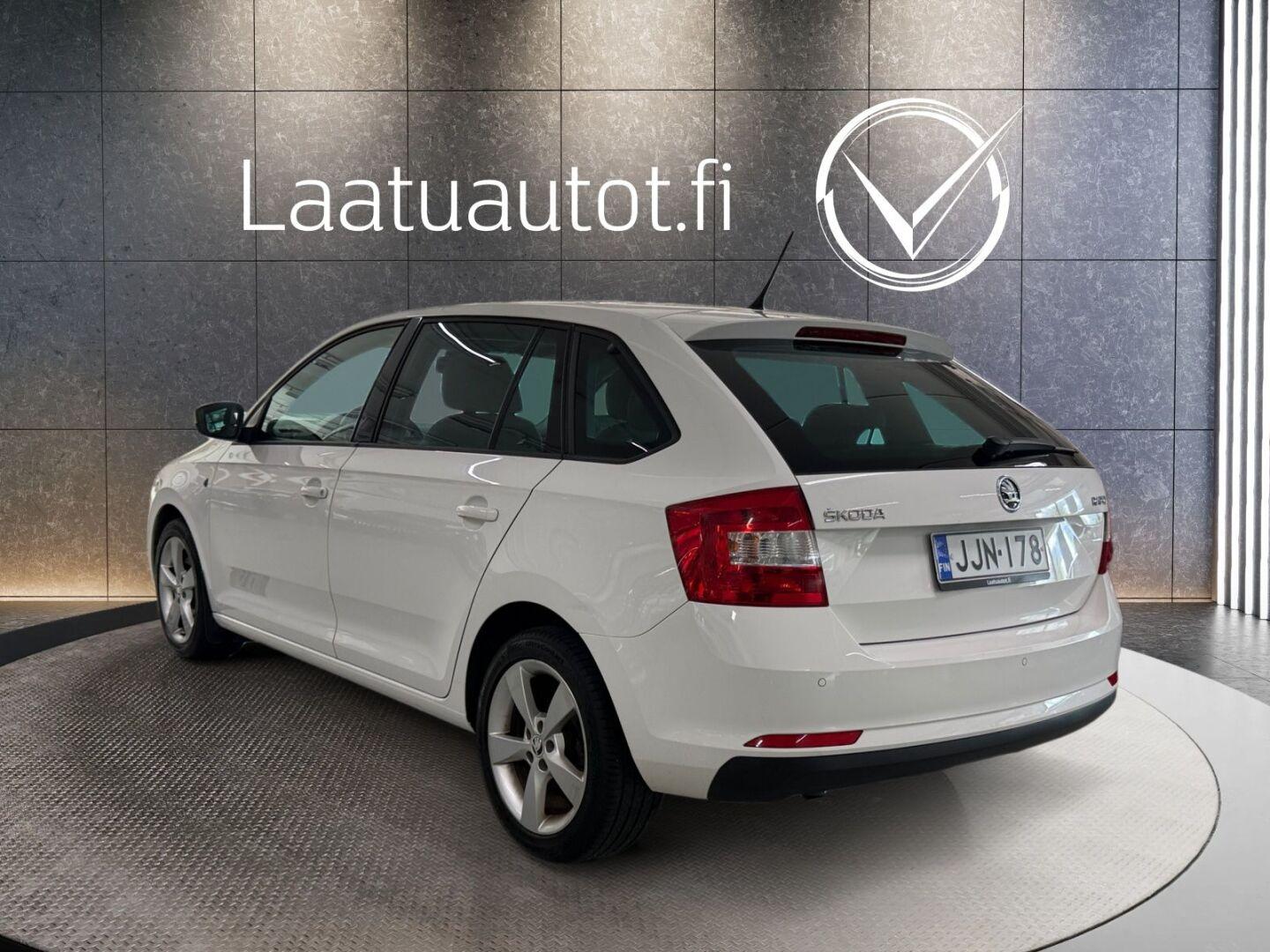Skoda Rapid 2015, photo 3/19