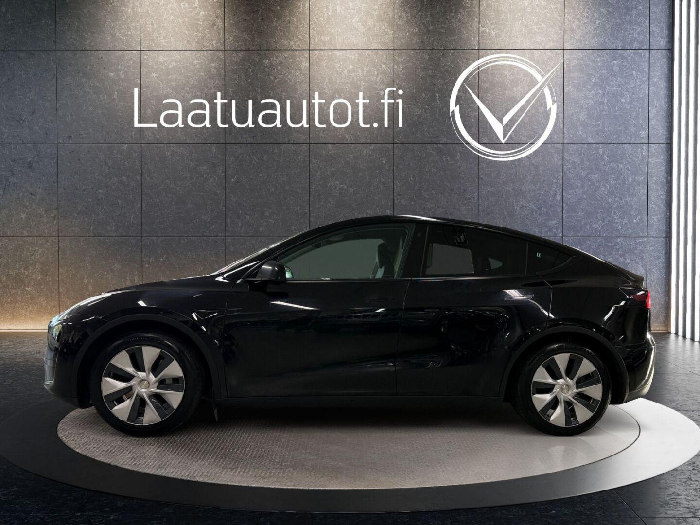 Tesla Model Y RWD 2023, kuva 2/21