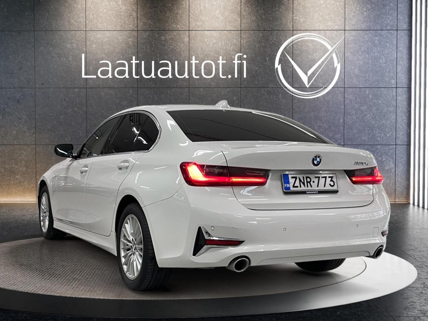 BMW 330 F30 Sedan 330e A Business Luxury 2020, kuva 2/29
