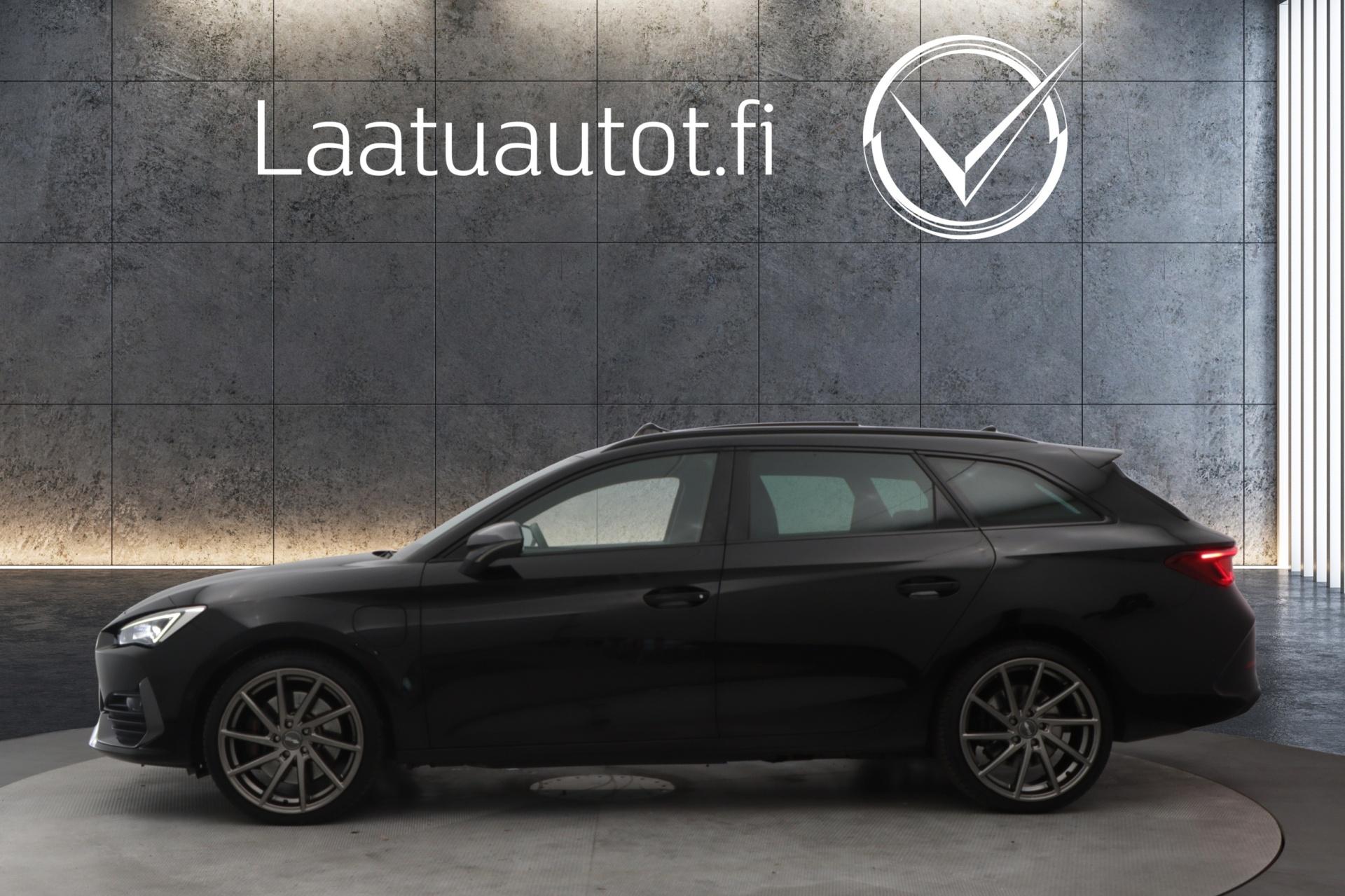 Cupra Leon Sportstourer 2021, photo 2/41