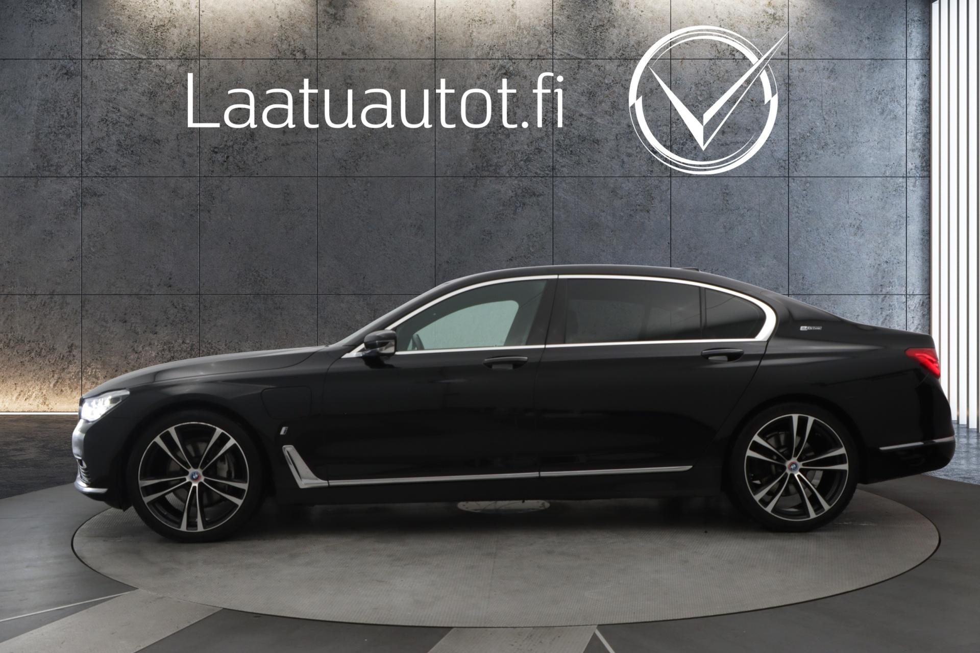 BMW 740 2019, bild 2/42