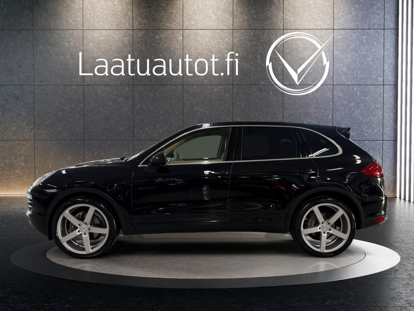 Porsche Cayenne Diesel Tiptronic 180 kW 2012, bild 2/27