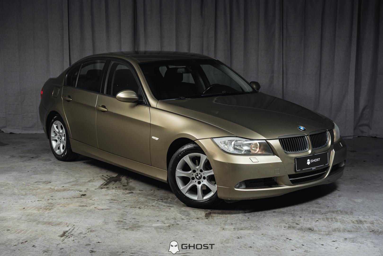BMW 320