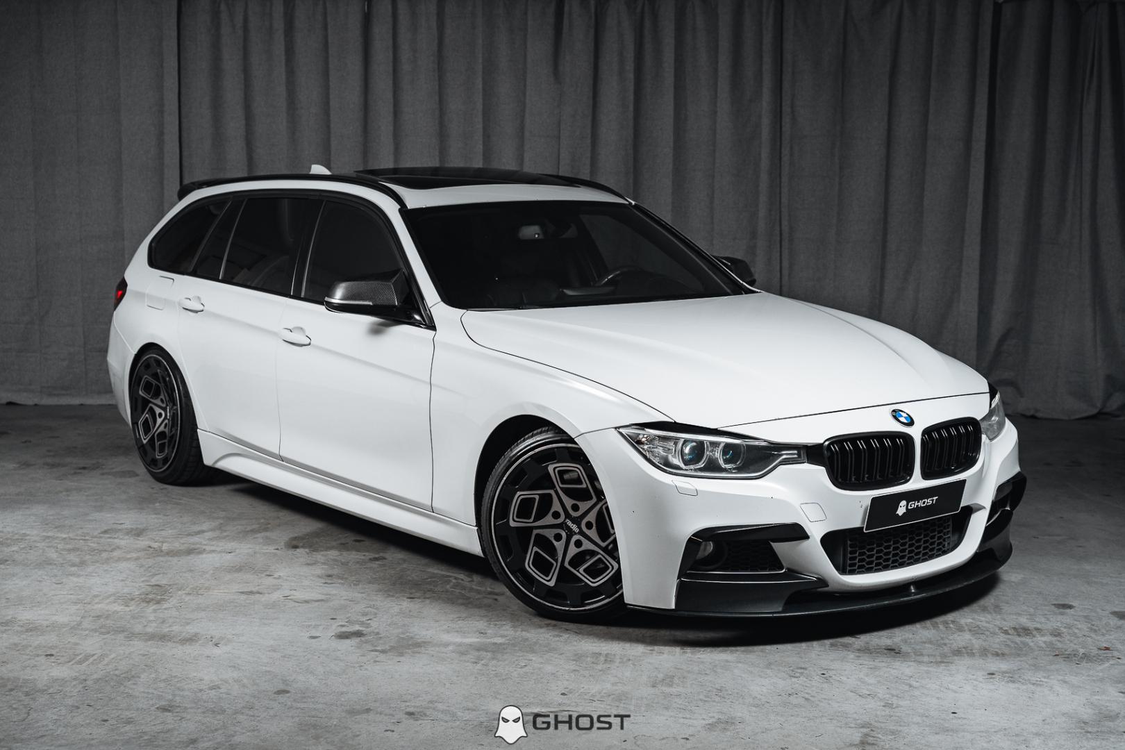 BMW 330