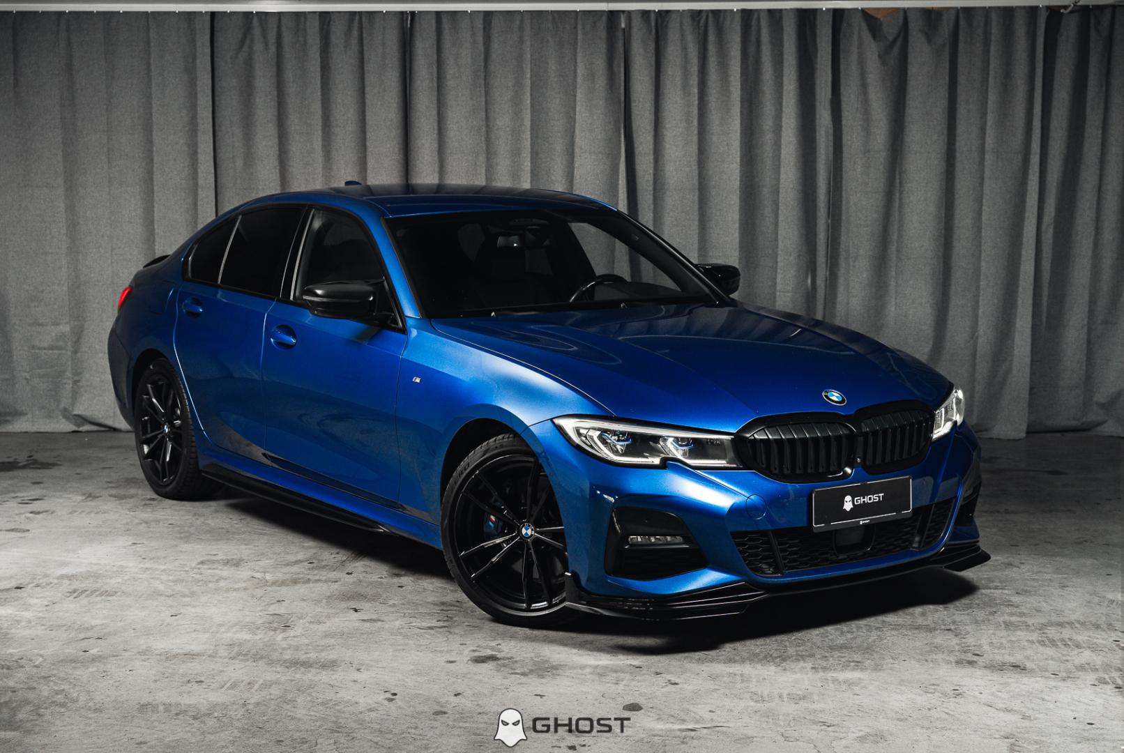 BMW 330