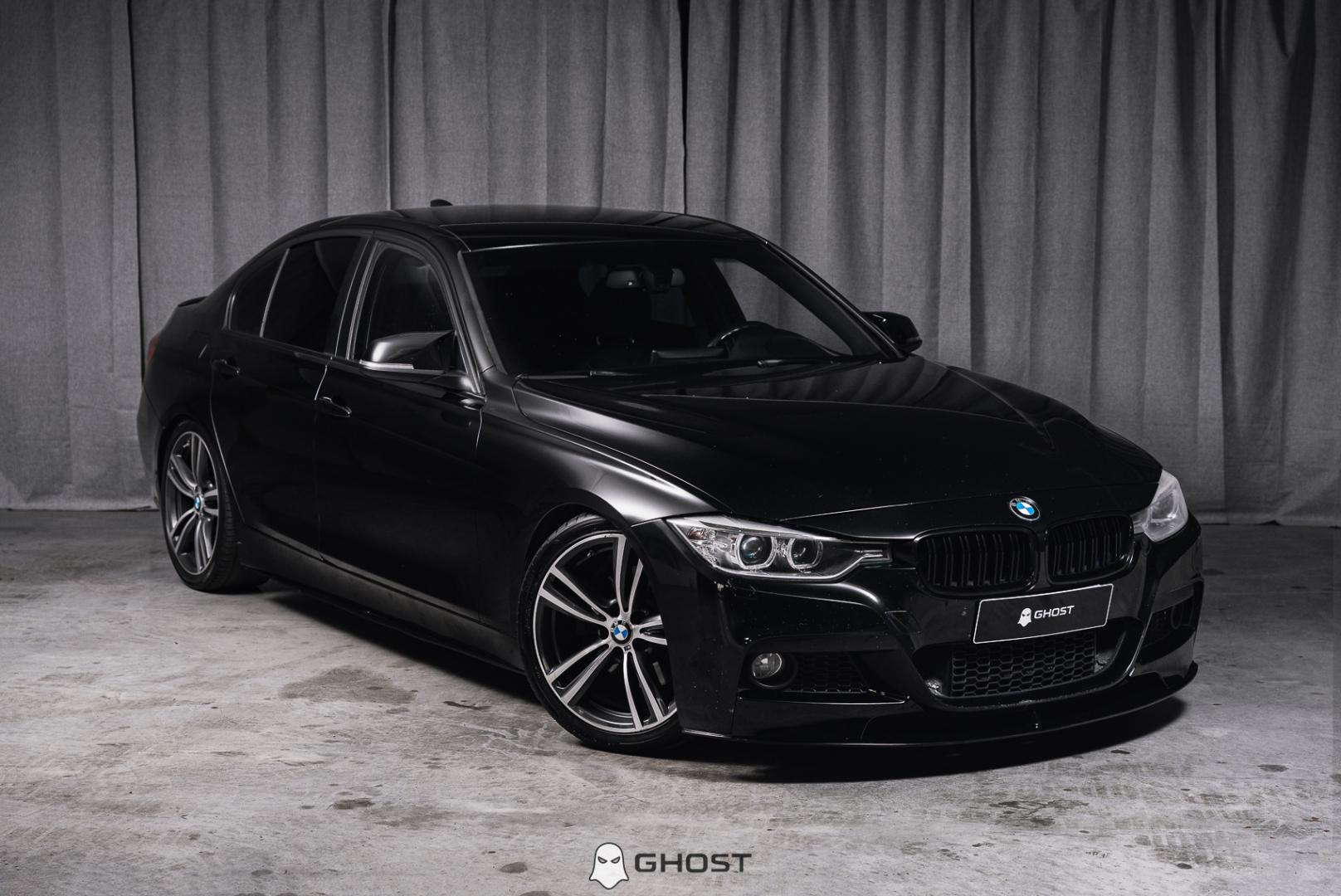 BMW 330
