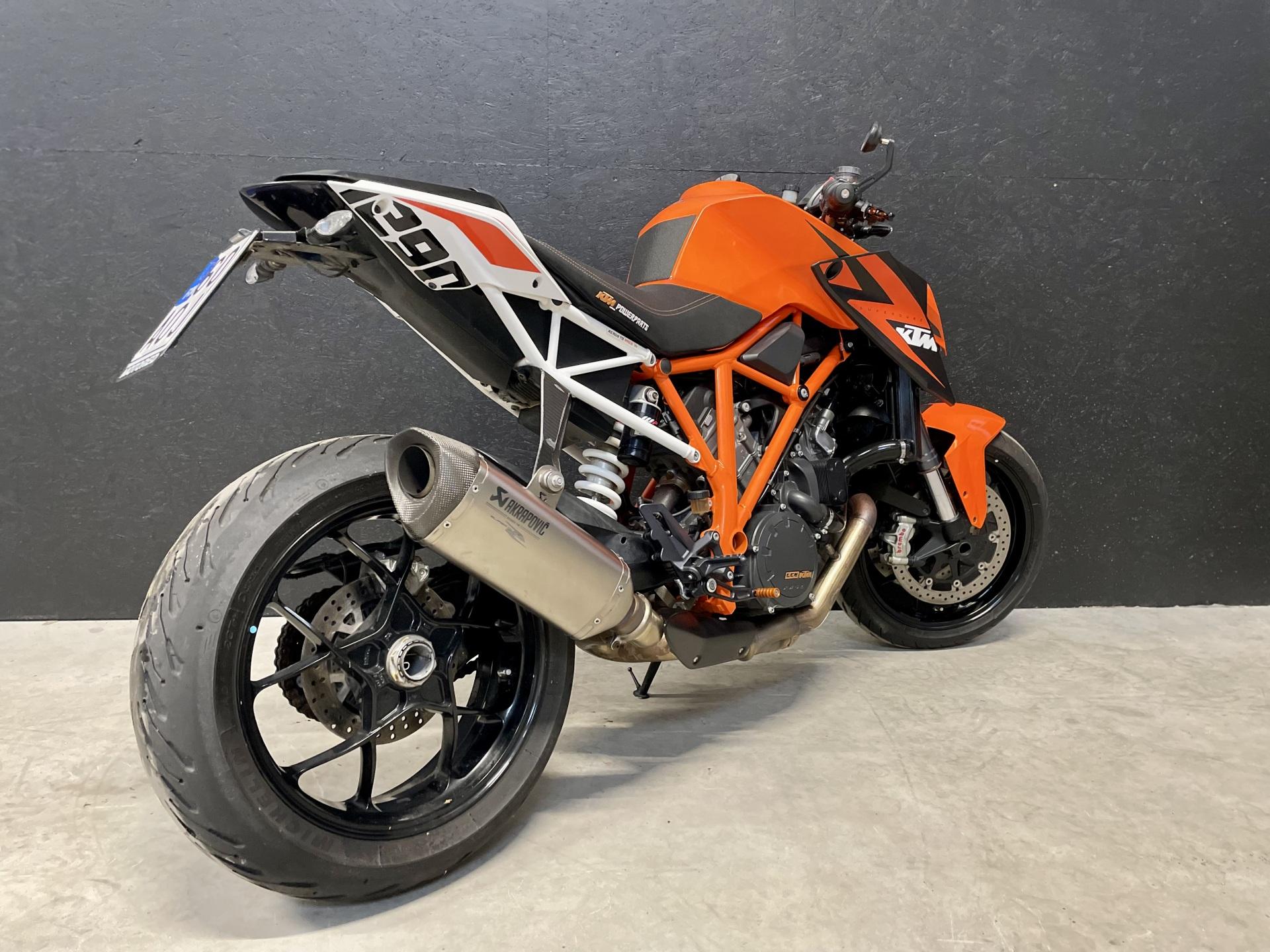 KTM 1290 Super Duke R 2014
