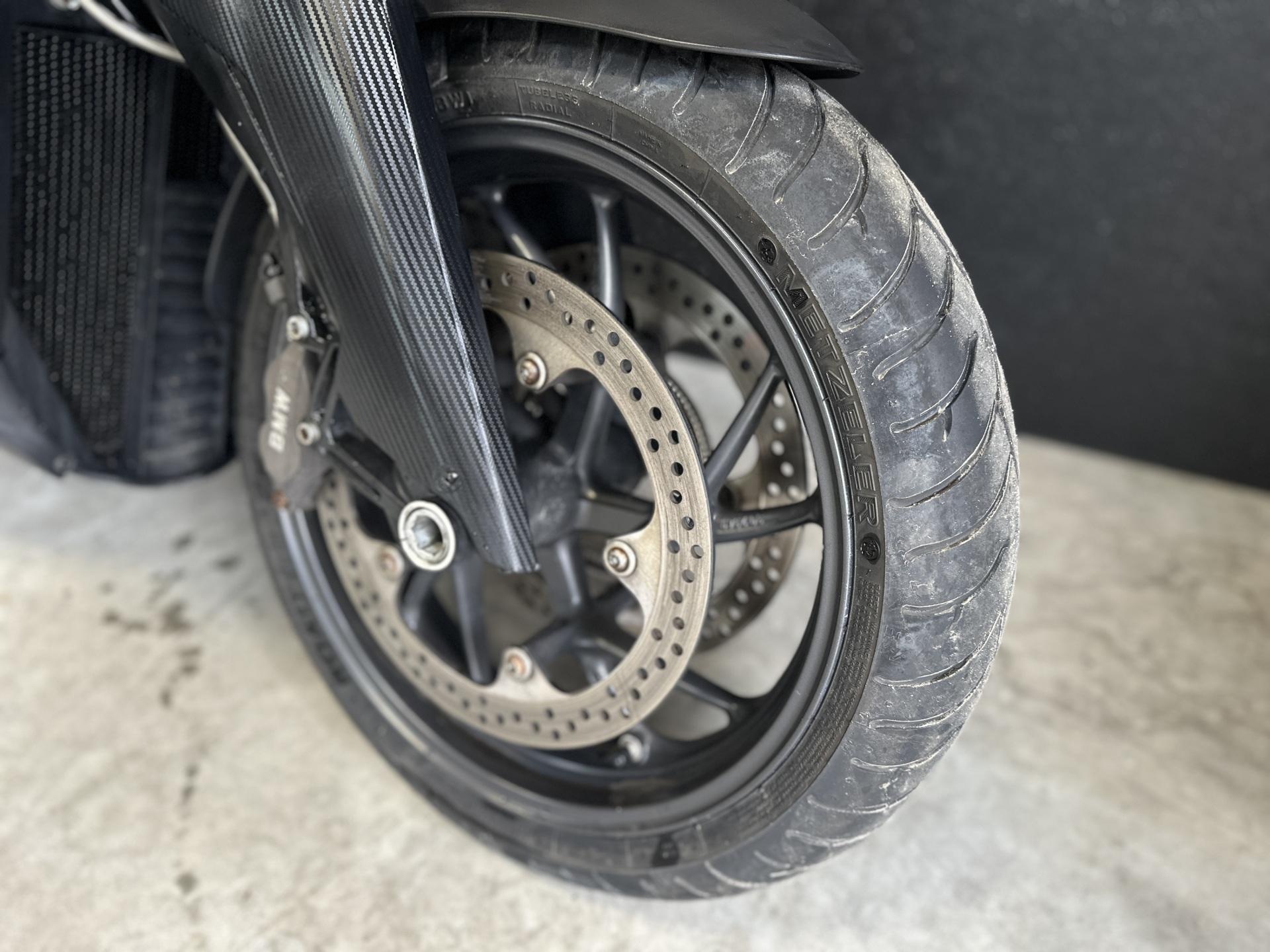 BMW K 1200 R 2005