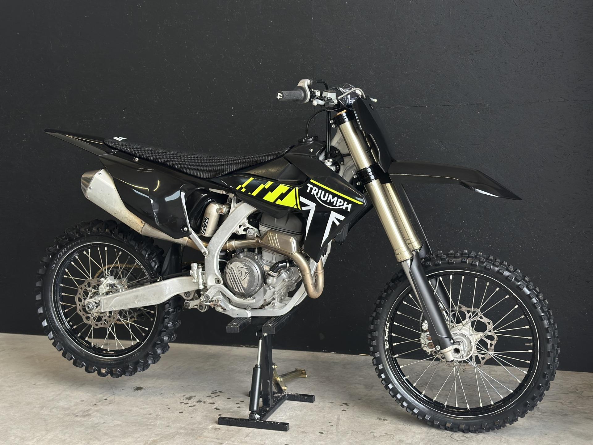 Triumph TF 250 X 2024