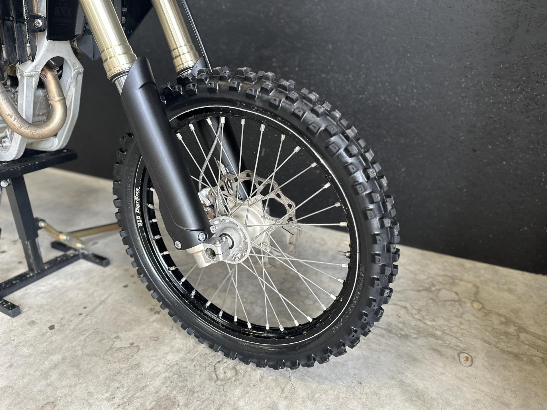 Triumph TF 250 X 2024