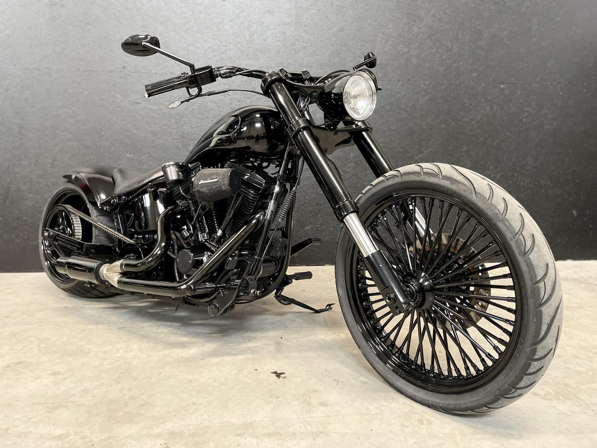 Harley-Davidson Softail FXSTC Custom 1990