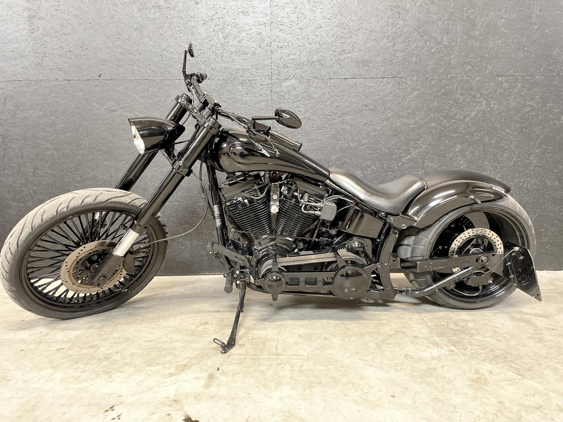 Harley-Davidson Softail FXSTC Custom 1990