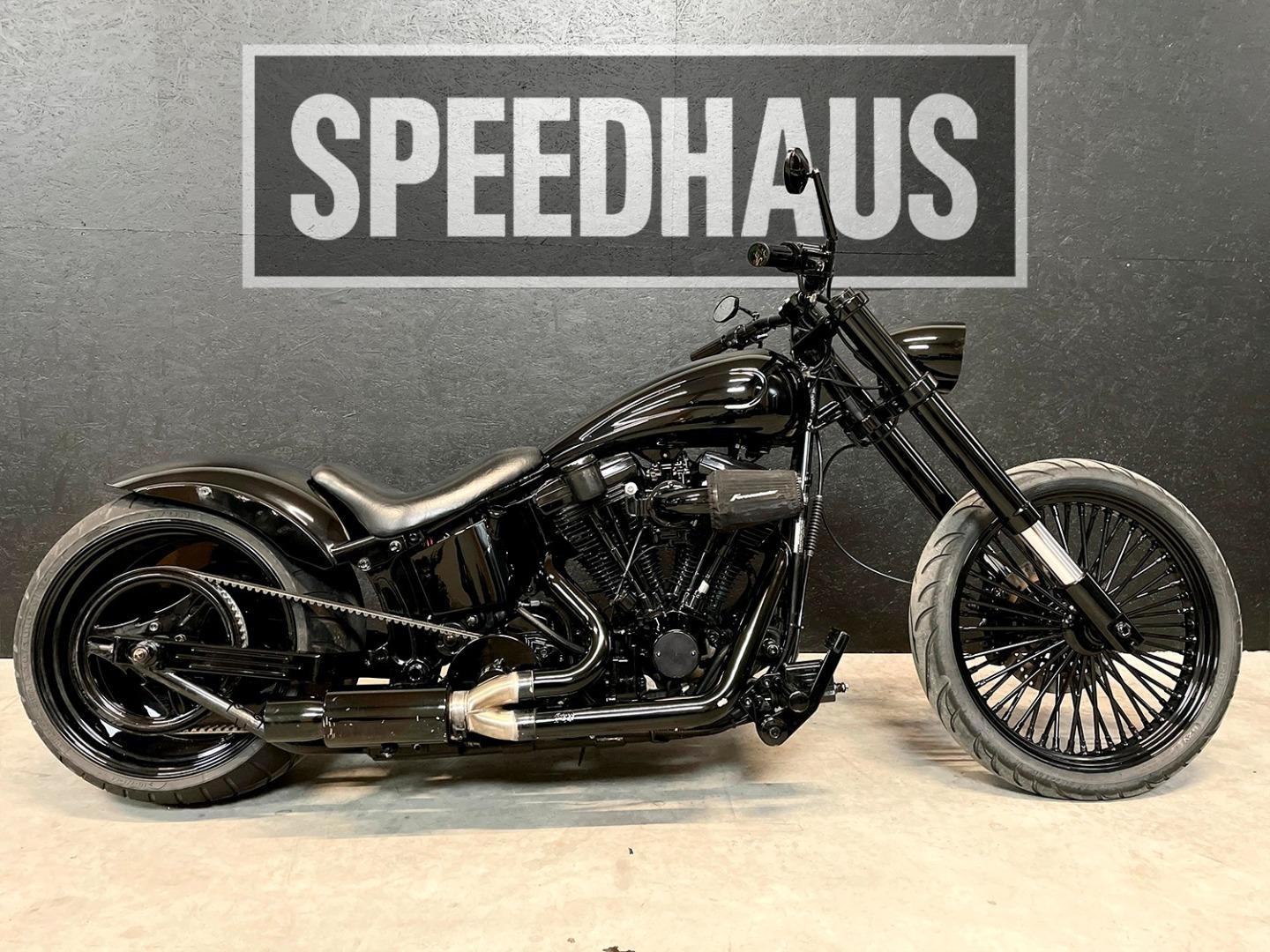 Harley-Davidson Softail FXSTC Custom 1990