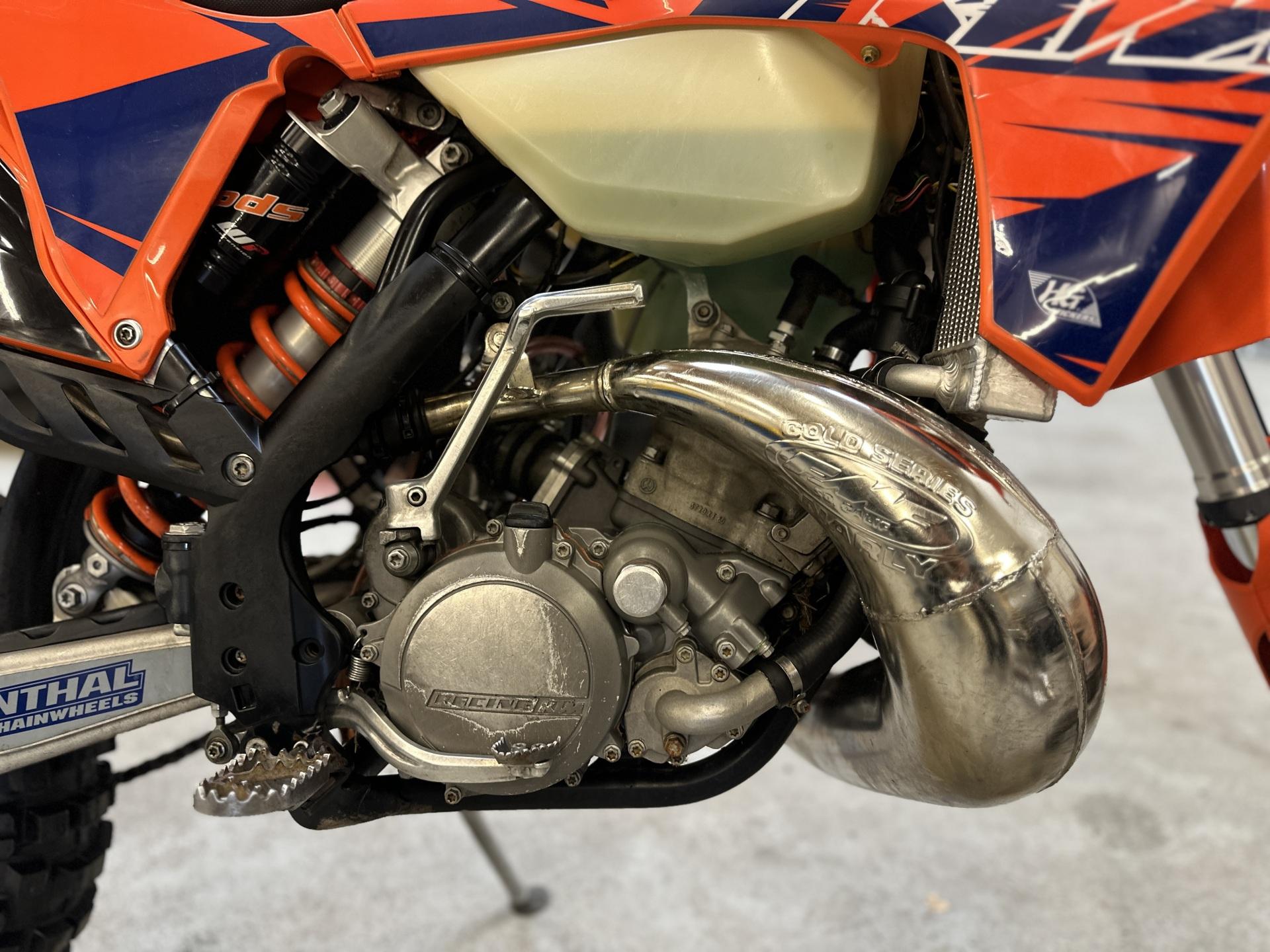 KTM 200 2012