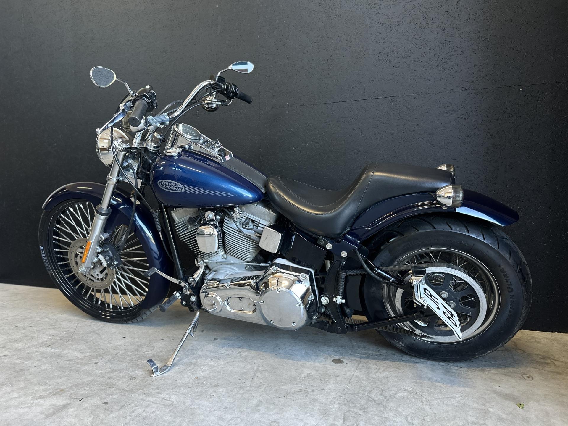 Harley-Davidson Softail FXST Softail Standard 2000