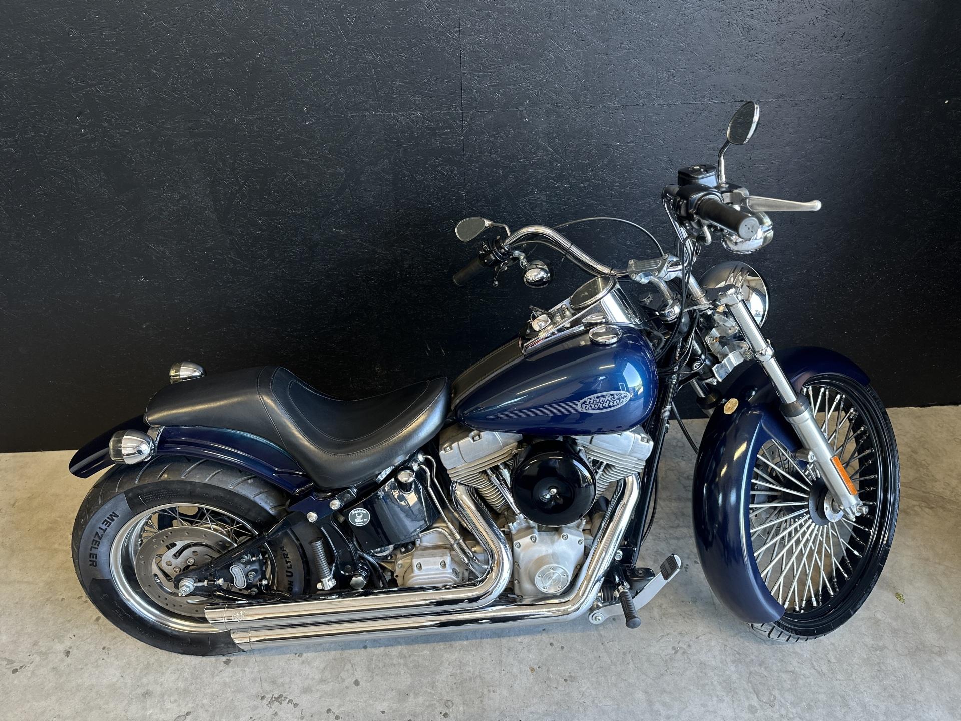 Harley-Davidson Softail FXST Softail Standard 2000