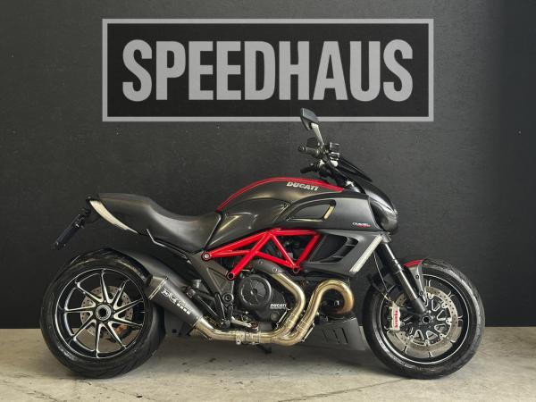 Ducati Diavel 1200 2011