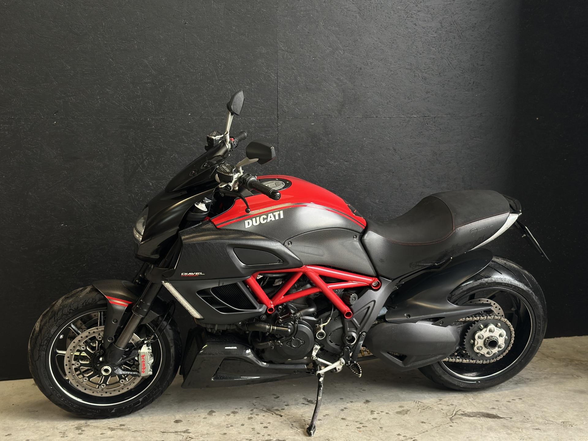 Ducati Diavel 1200 2011